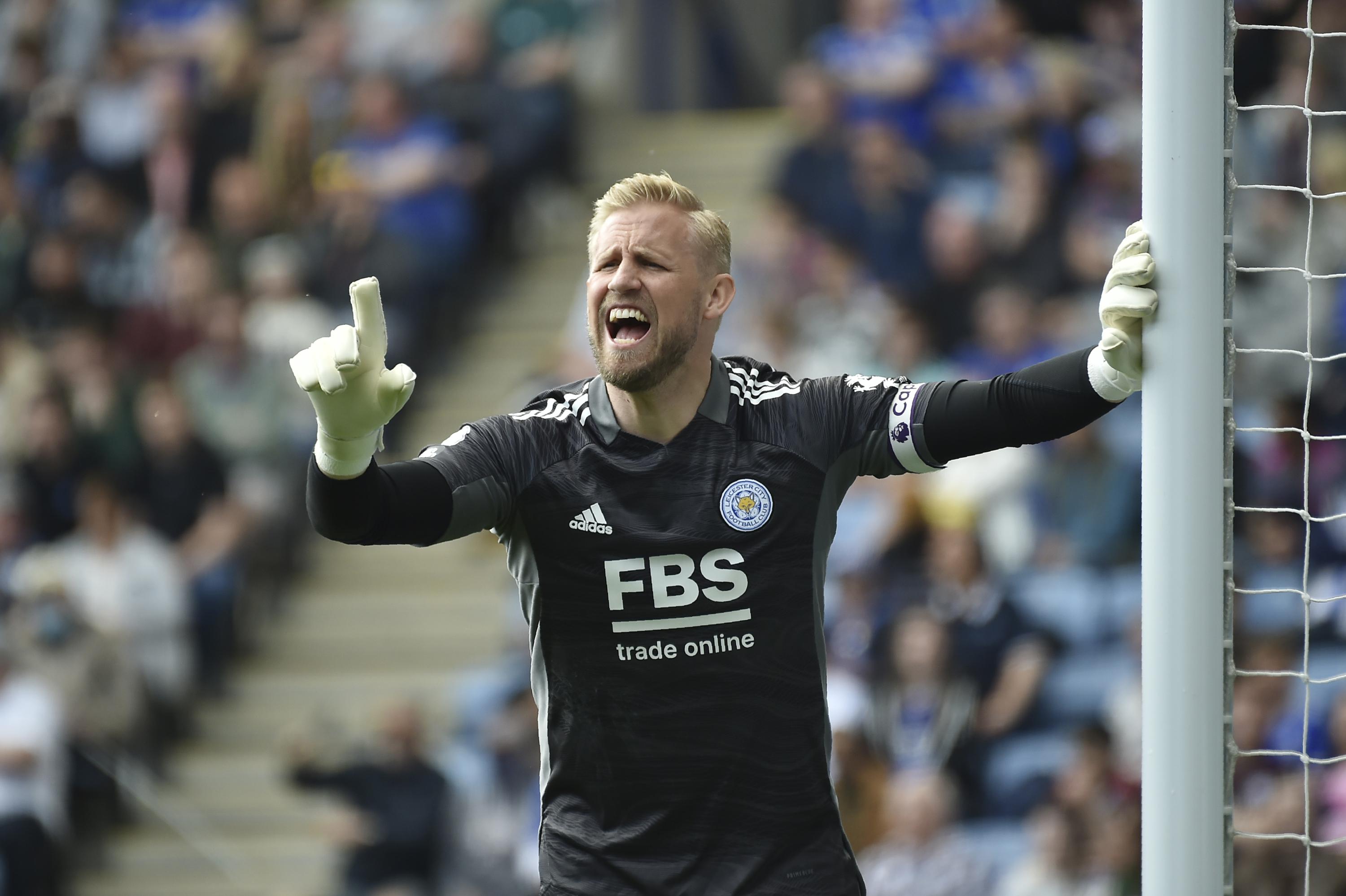 Kracht compromis landinwaarts Schmeichel leaves Leicester, joins French club Nice | AP News