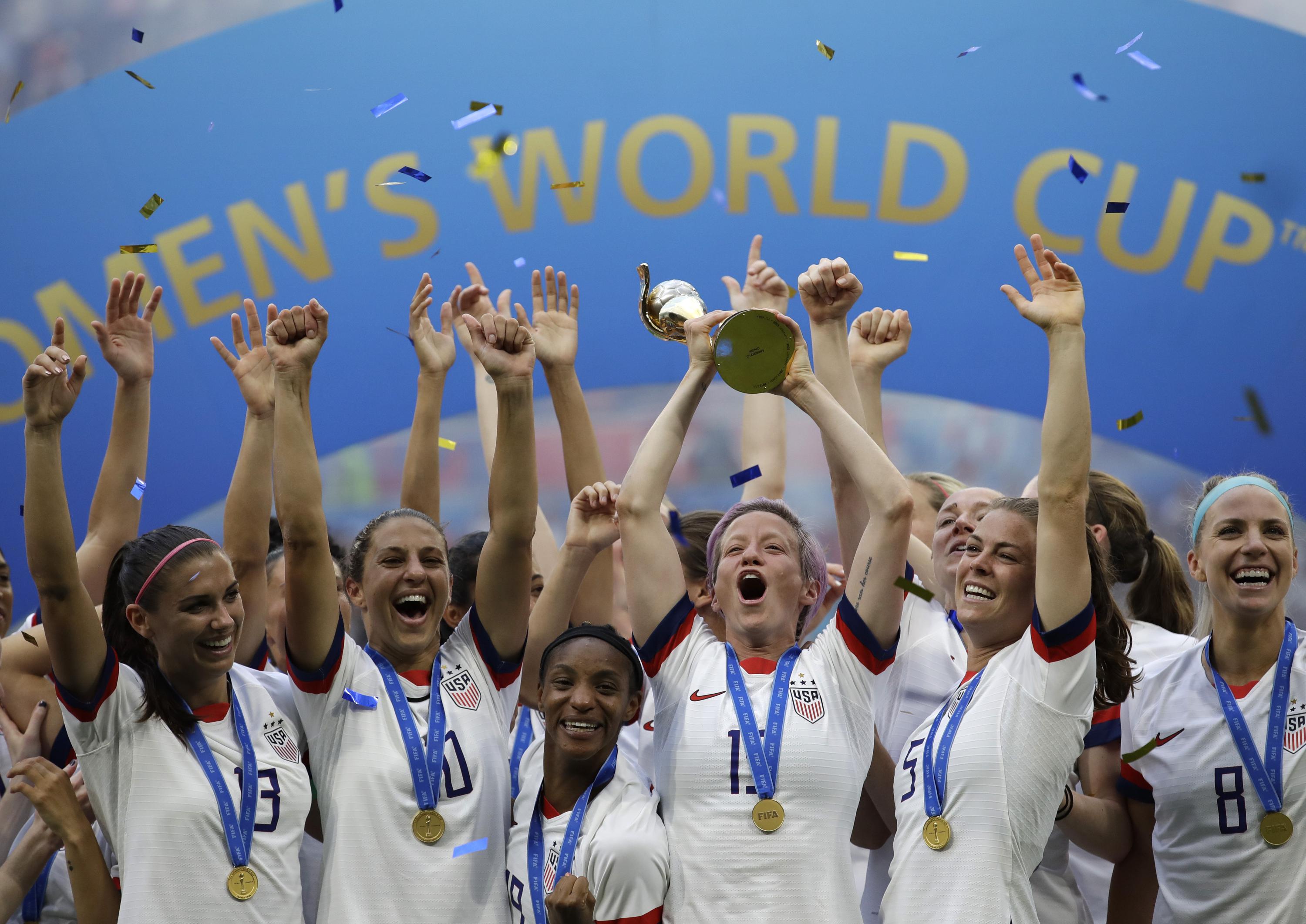 The Differences Between Men's and Women's Soccer World Cups