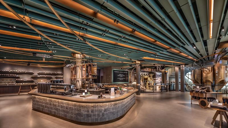 Starbucks Unveils Epic 35 000 Square Foot Reserve Roastery In Chicago