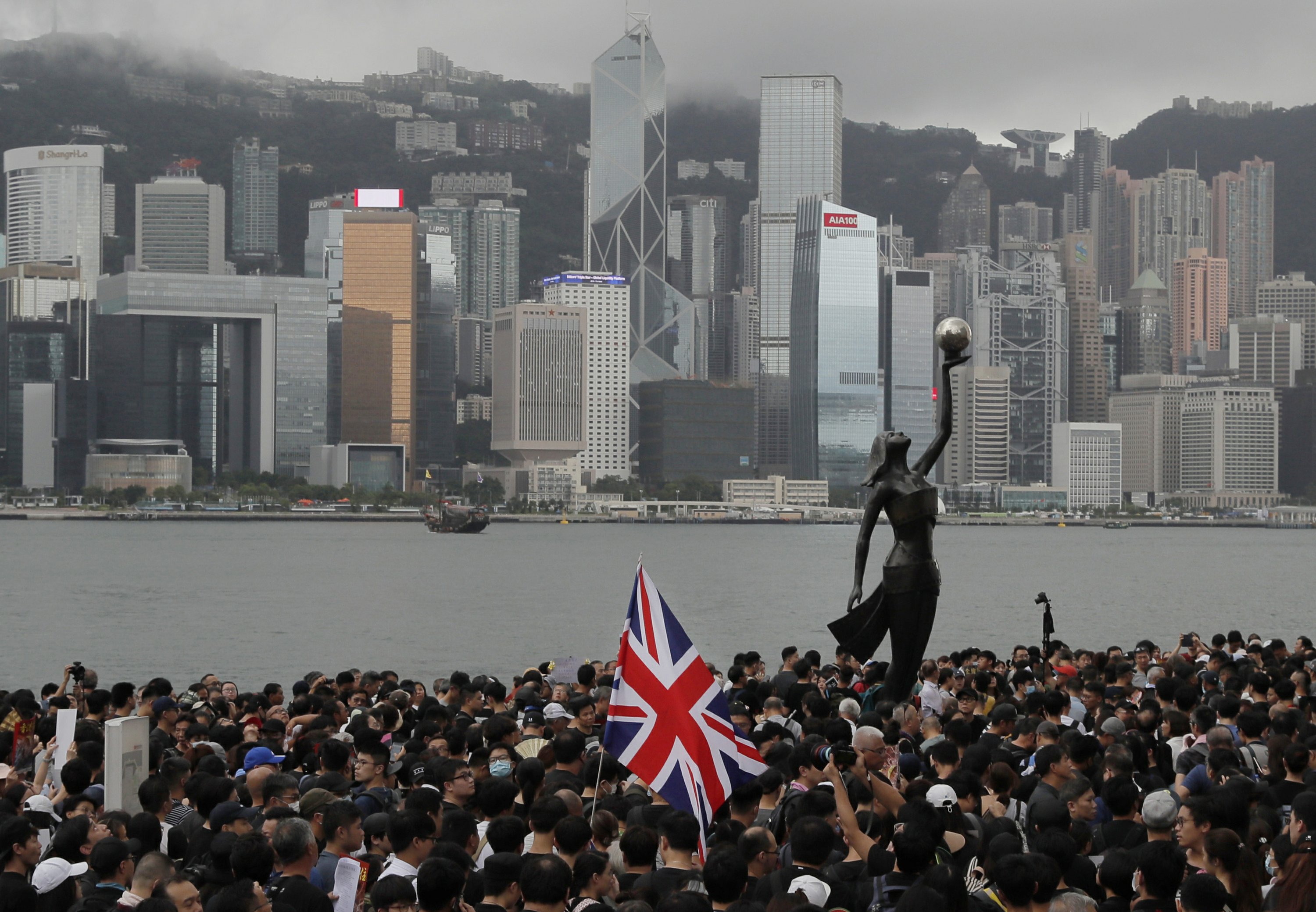 Thousands flee Hong Kong to the UK, fearing China’s crackdown