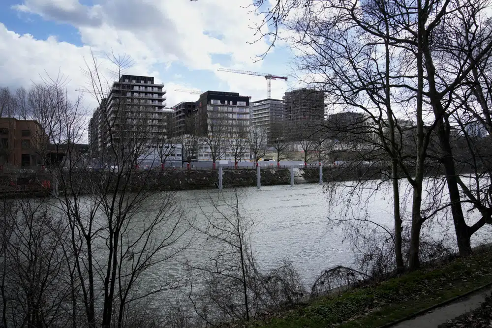 Vista de la Villa Olímpica de los Juegos de París 2024 en Saint Denis, el sábado 18 de marzo de 2018. (AP Foto/Christophe Ena)