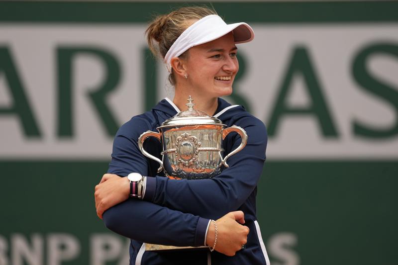 Inspired By Novotna Krejcikova Wins 1st Slam Title In Paris