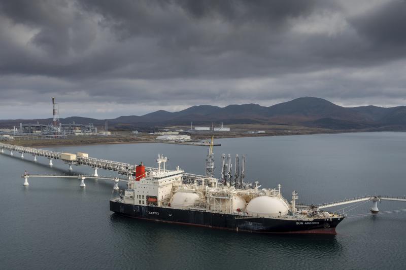FILE - The tanker Sun Arrows loads its cargo of liquefied natural gas from the Sakhalin-2 project in the port of Prigorodnoye, Russia, on Friday, Oct. 29, 2021. (AP Photo, File)