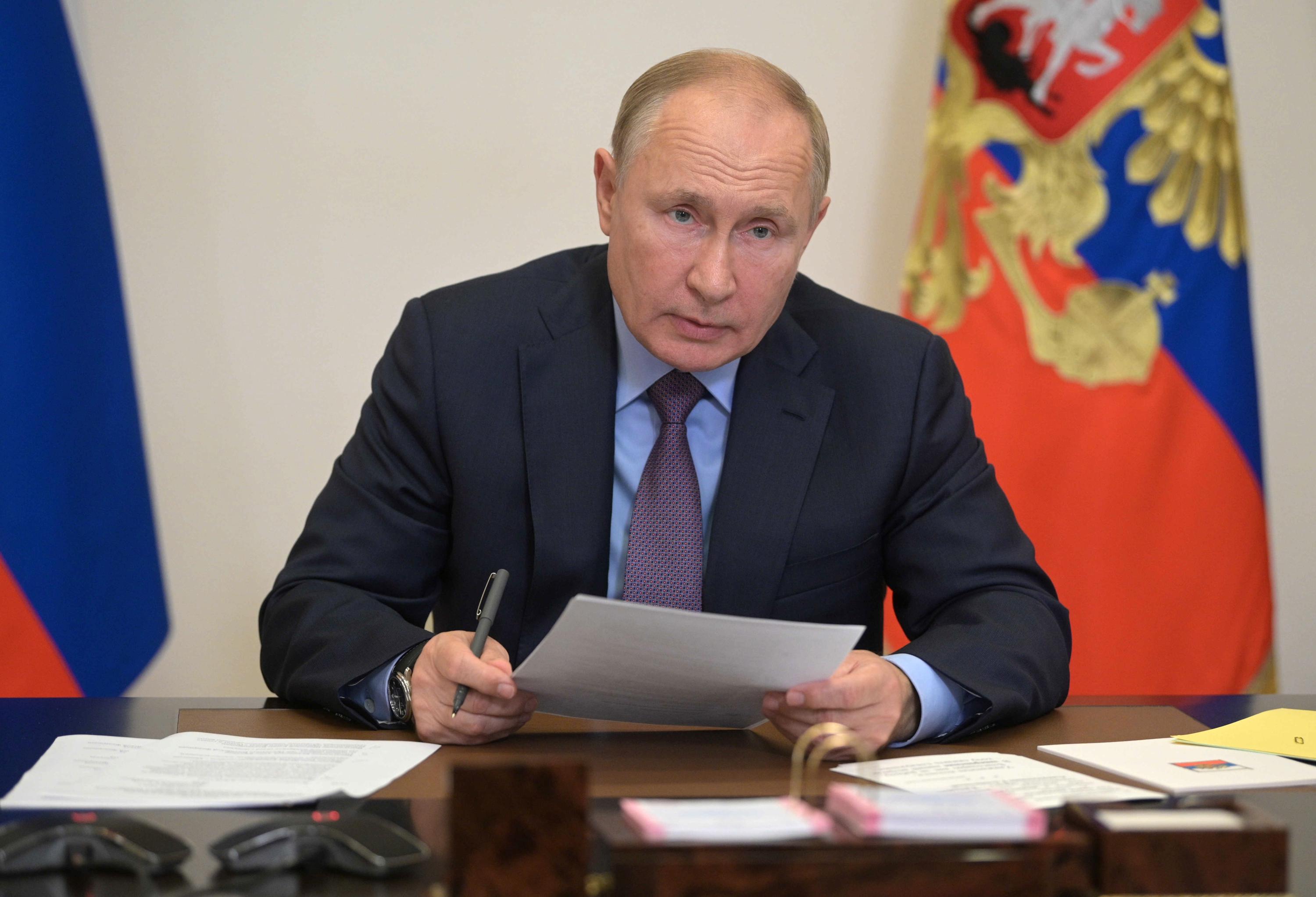 Putin in self-isolation due to COVID cases in inner circle