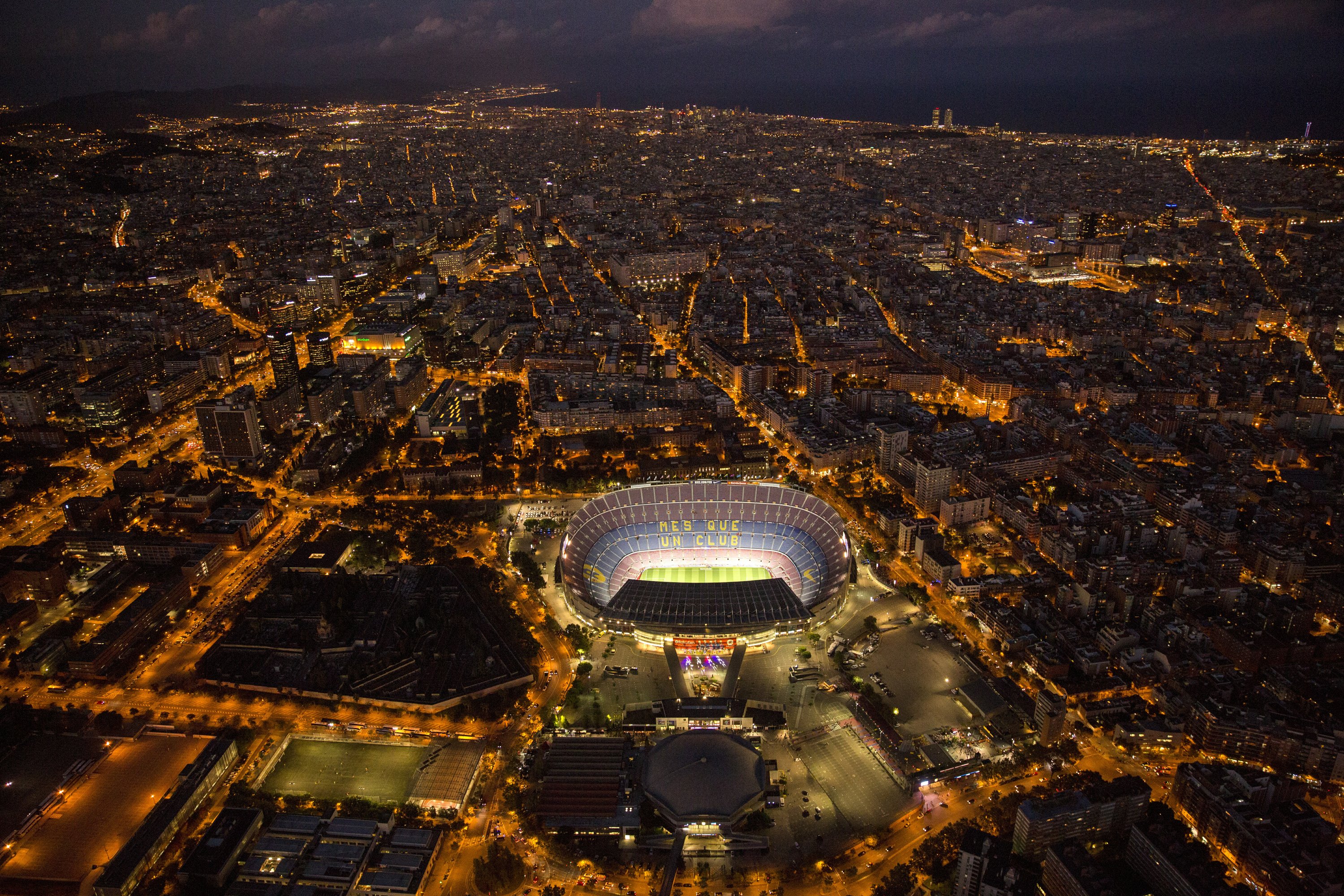 Стадион Camp nou