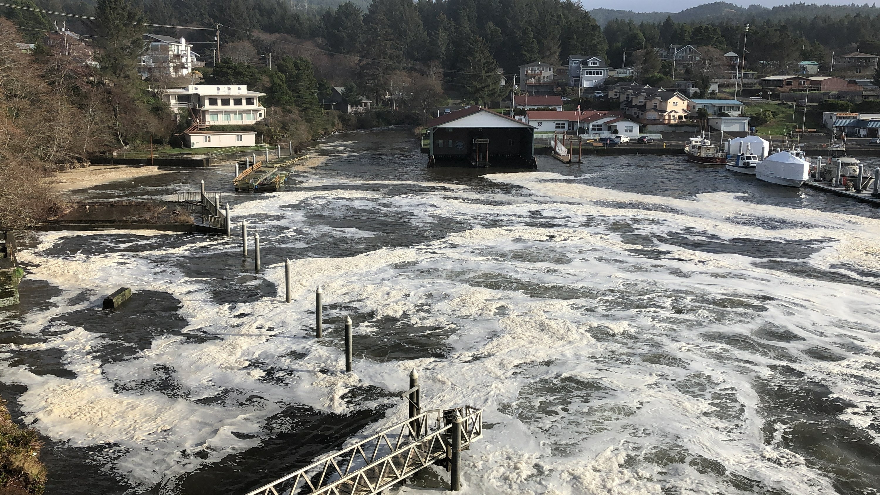 Photos of 'king tides' globally show risks of climate change AP News