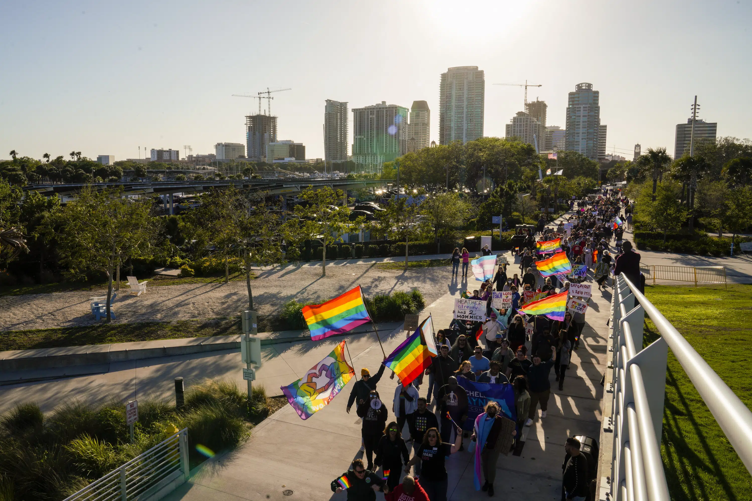 De grootste Amerikaanse groep voor homorechten geeft een reisadvies voor Florida uit vanwege anti-LGBTQ+-wetten