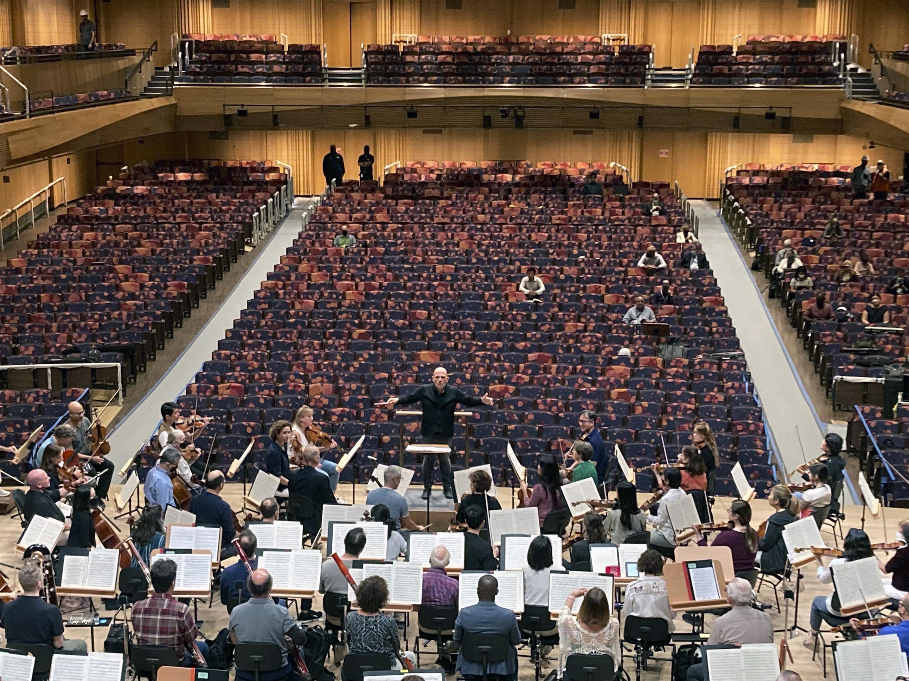 With Geffen Hall NY Phil Gets A Fresh Better Sounding Home AP News