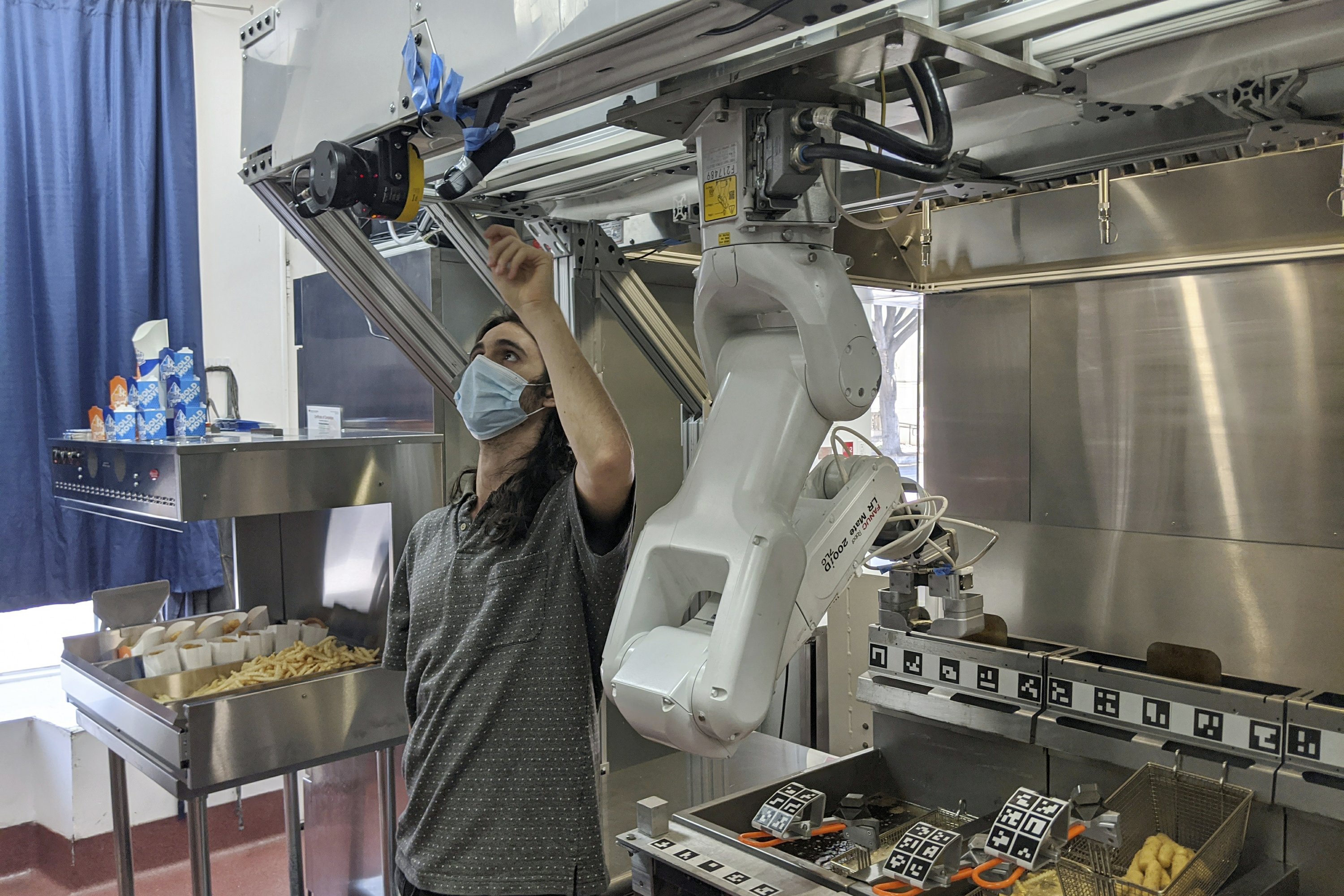 food service robots