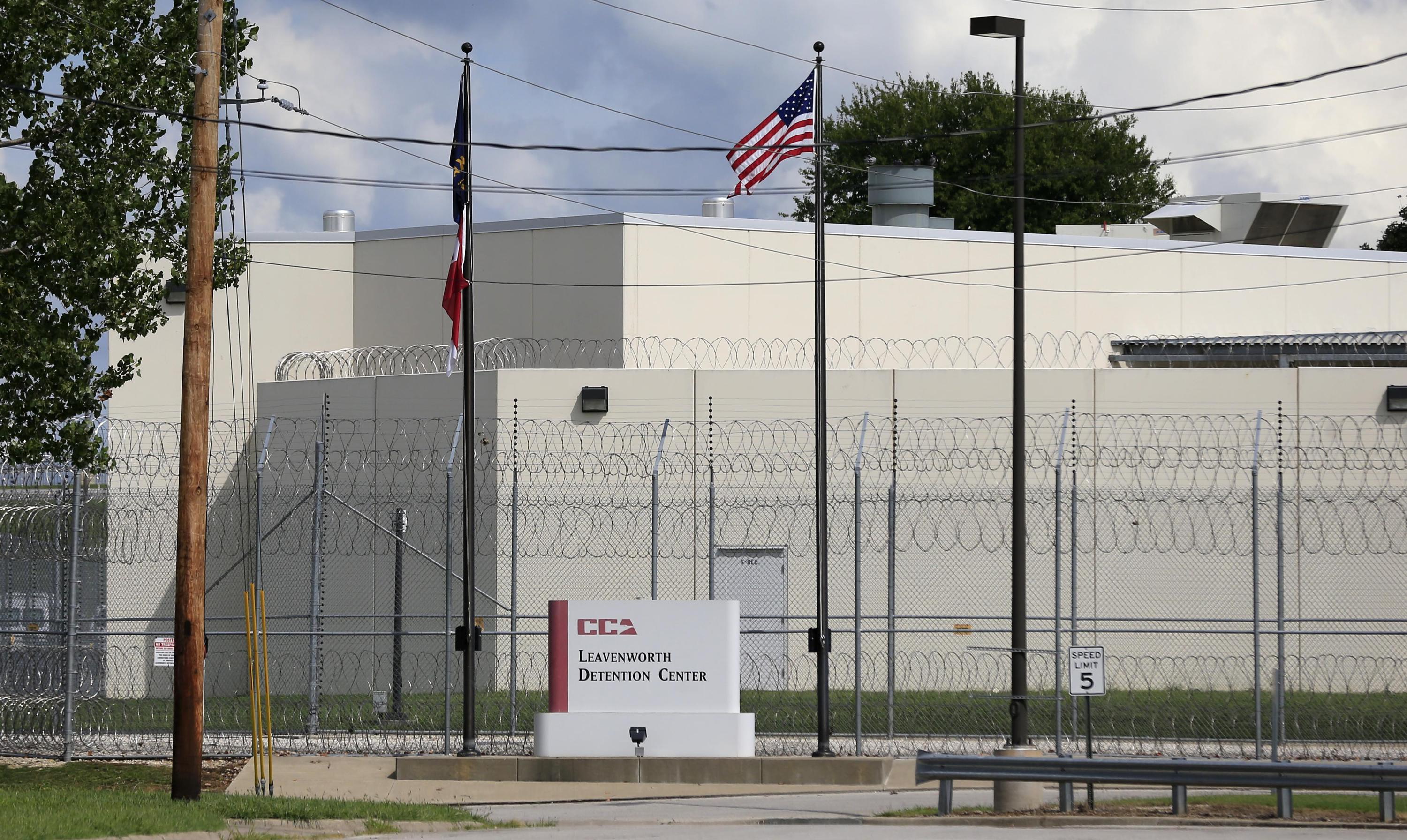 Kasper Kansas Prison - 95fivmo