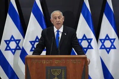 El primer ministro israelí Benjamin Netanyahu en Tel Aviv, Israel, el 10 de abril de 2023. (Foto AP /Ohad Zwigenberg)