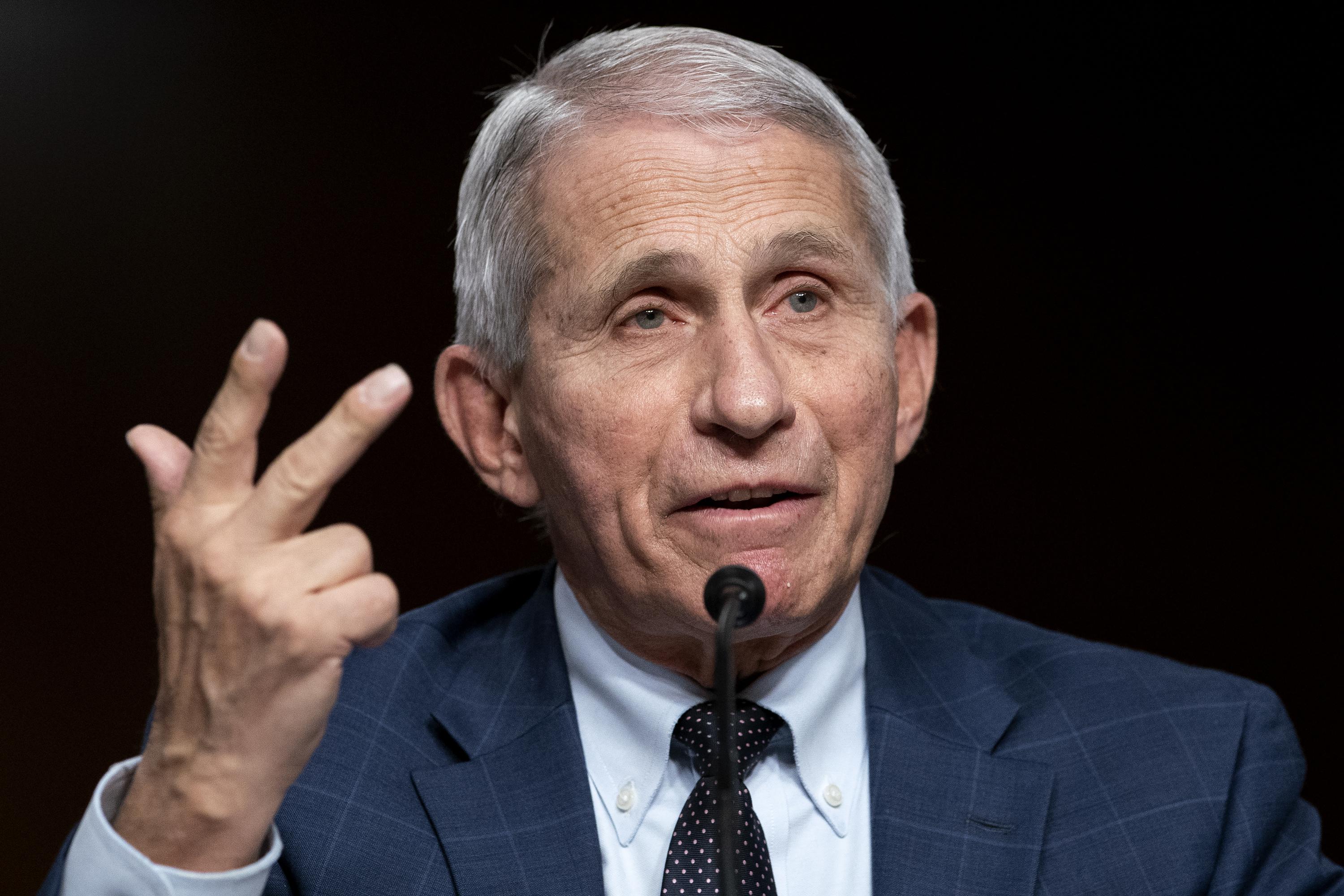Fauci named keynote speaker at Roger Williams U commencement | AP News