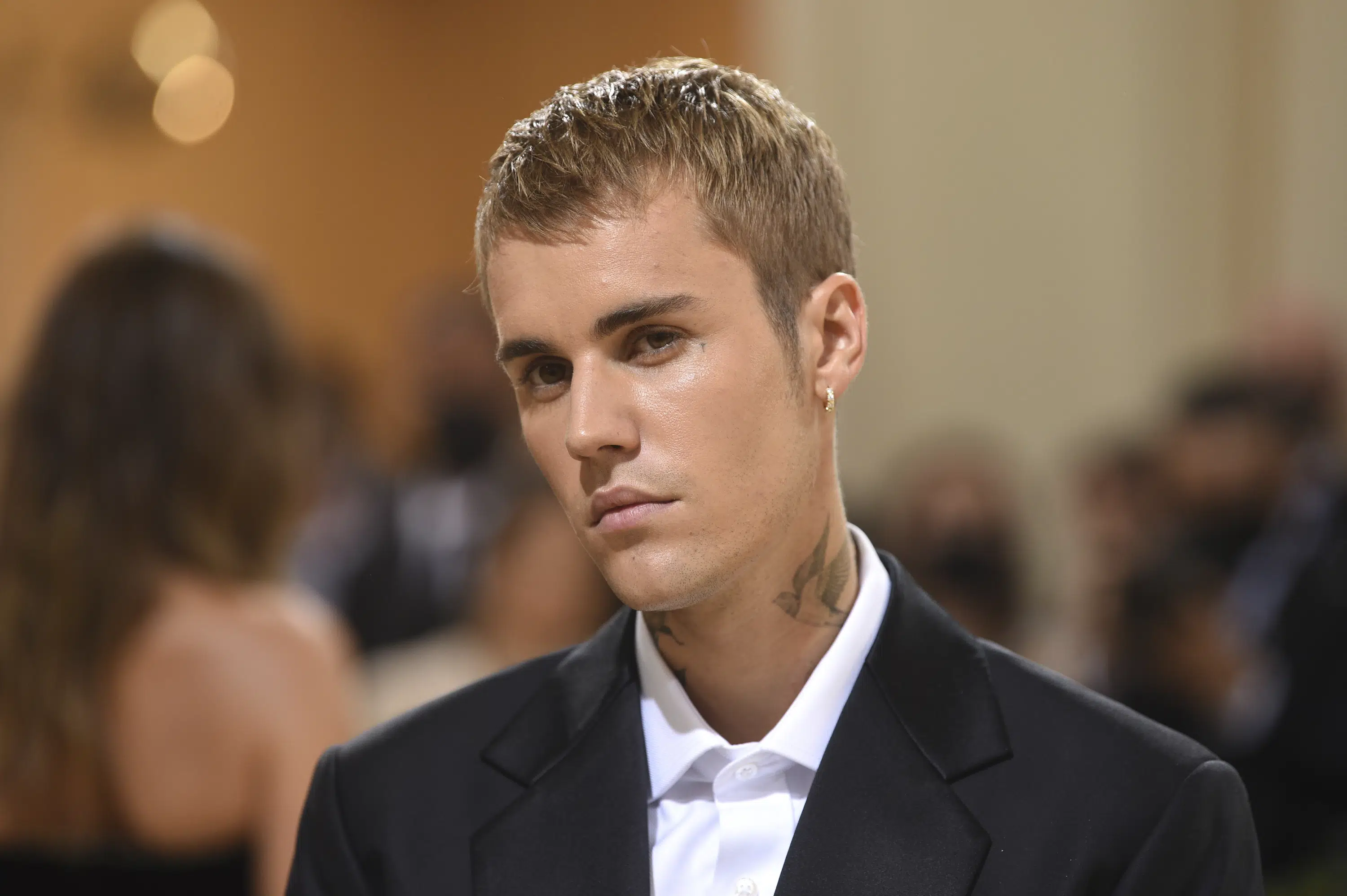 Justin Bieber menjual hak atas “Baby”, katalog musiknya yang tersisa