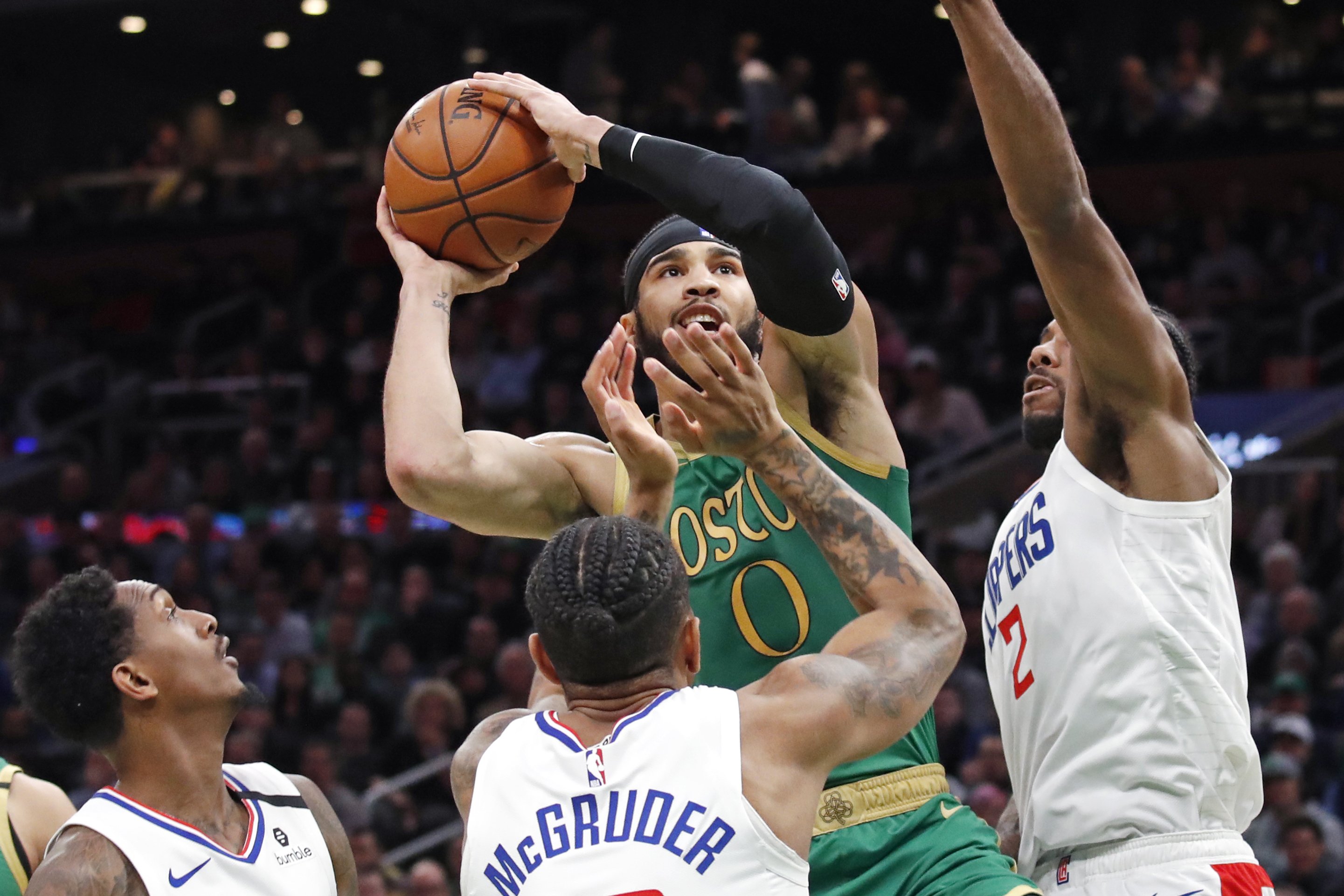 Tatum scores 39, Celtics hold off Clippers 141-133 in 2OT4 日前