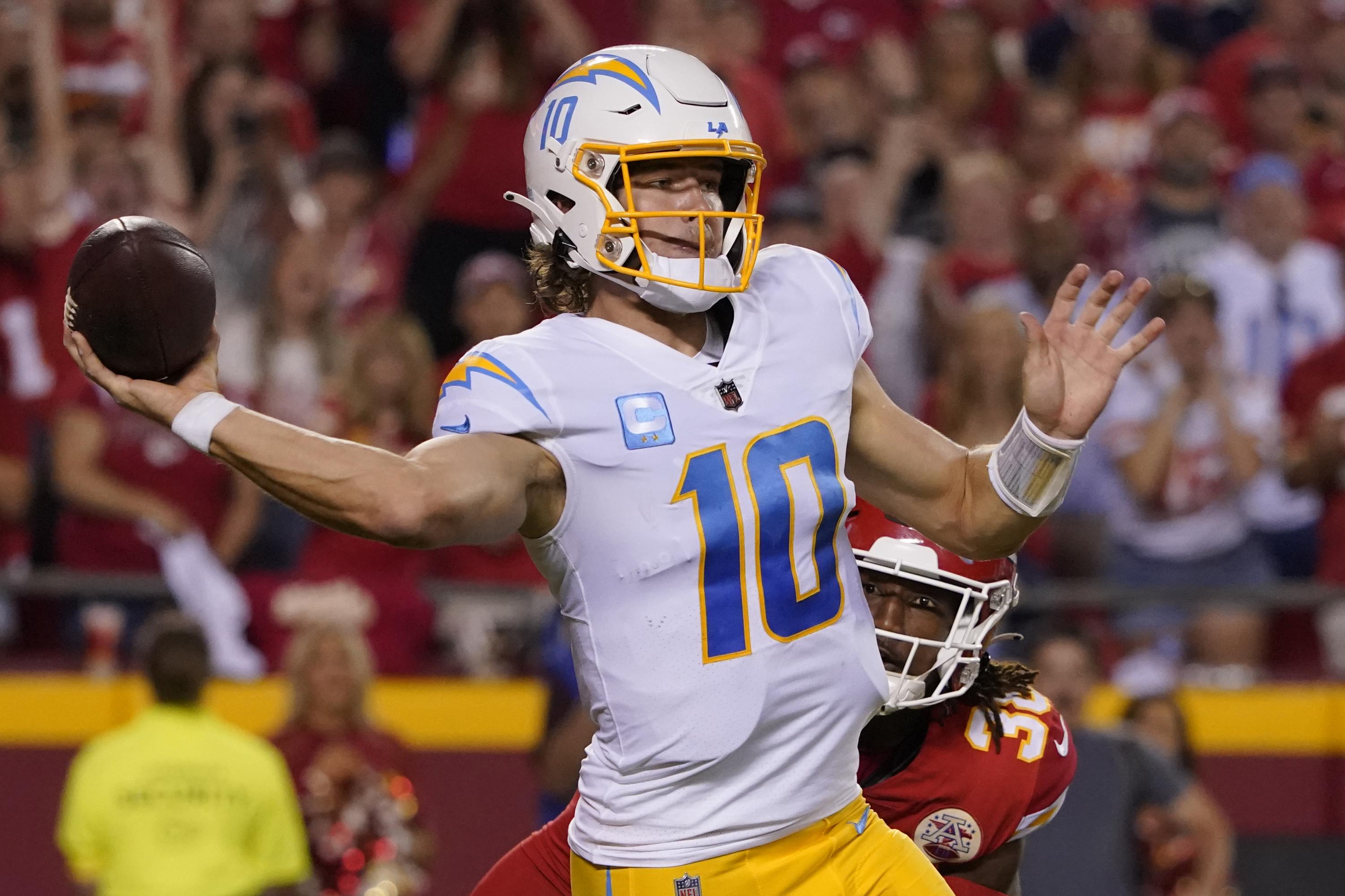 Chargers QB Herbert limited during practice Wednesday AP News