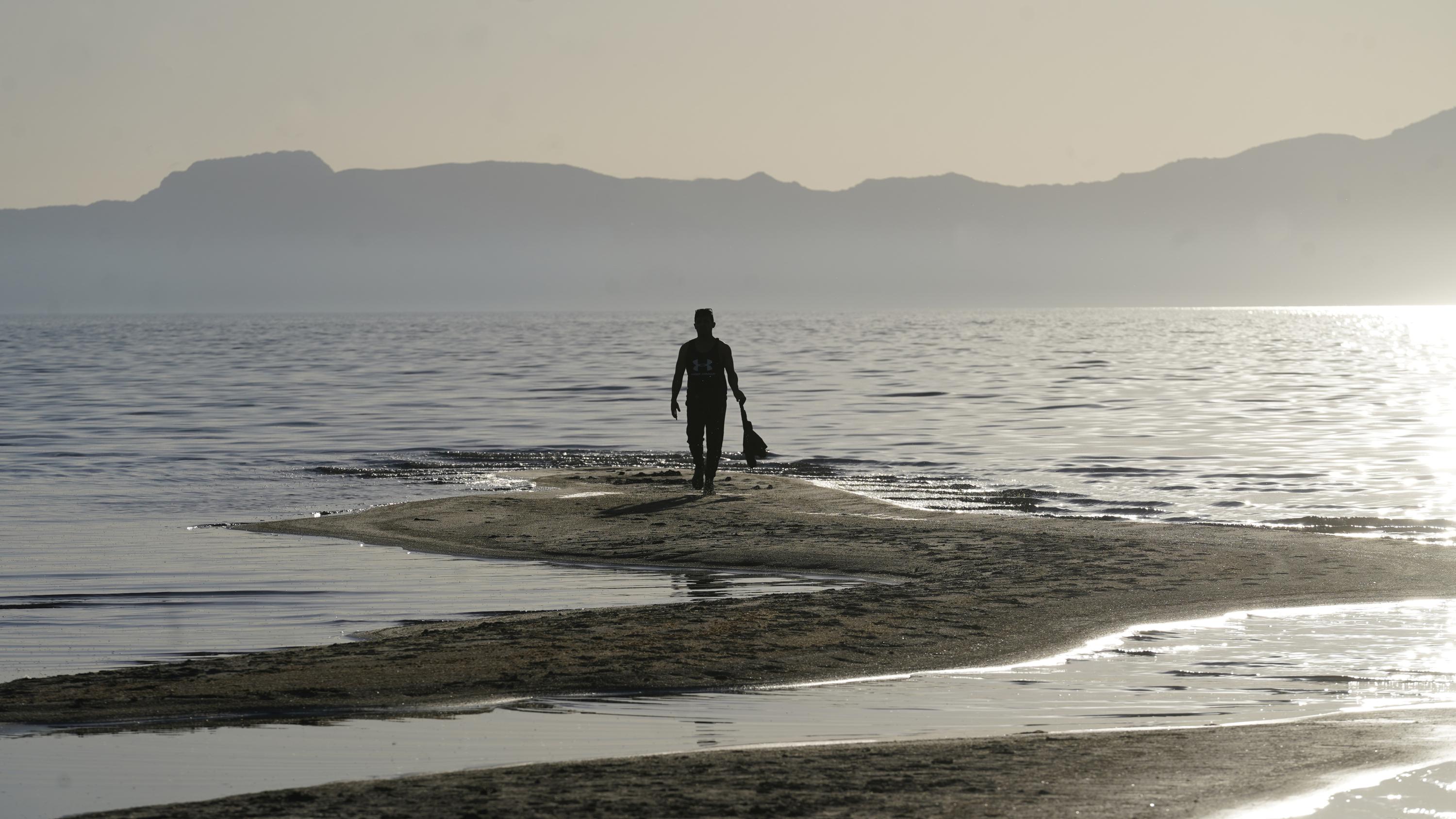 Wildlife, air quality at risk as Great Salt Lake nears low