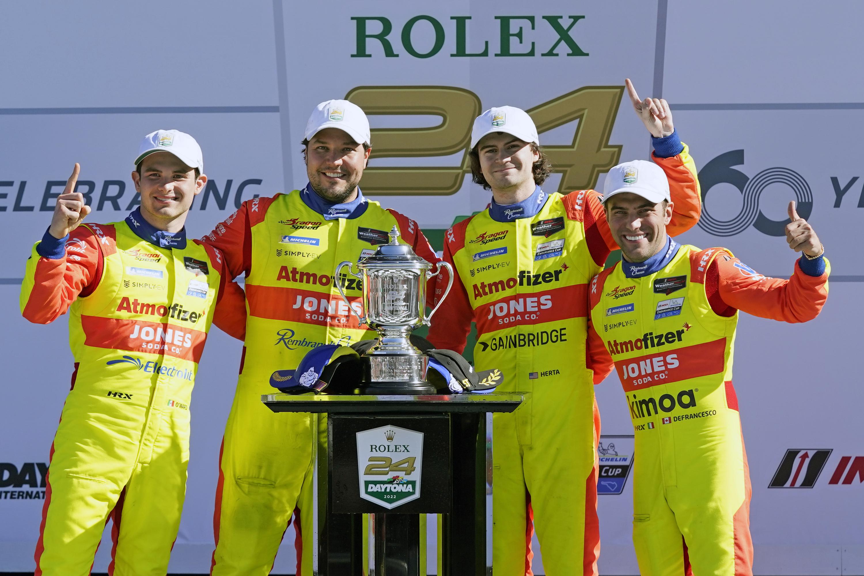 Columna: Los pilotos de IndyCar brillan en el campo Rolex lleno de estrellas