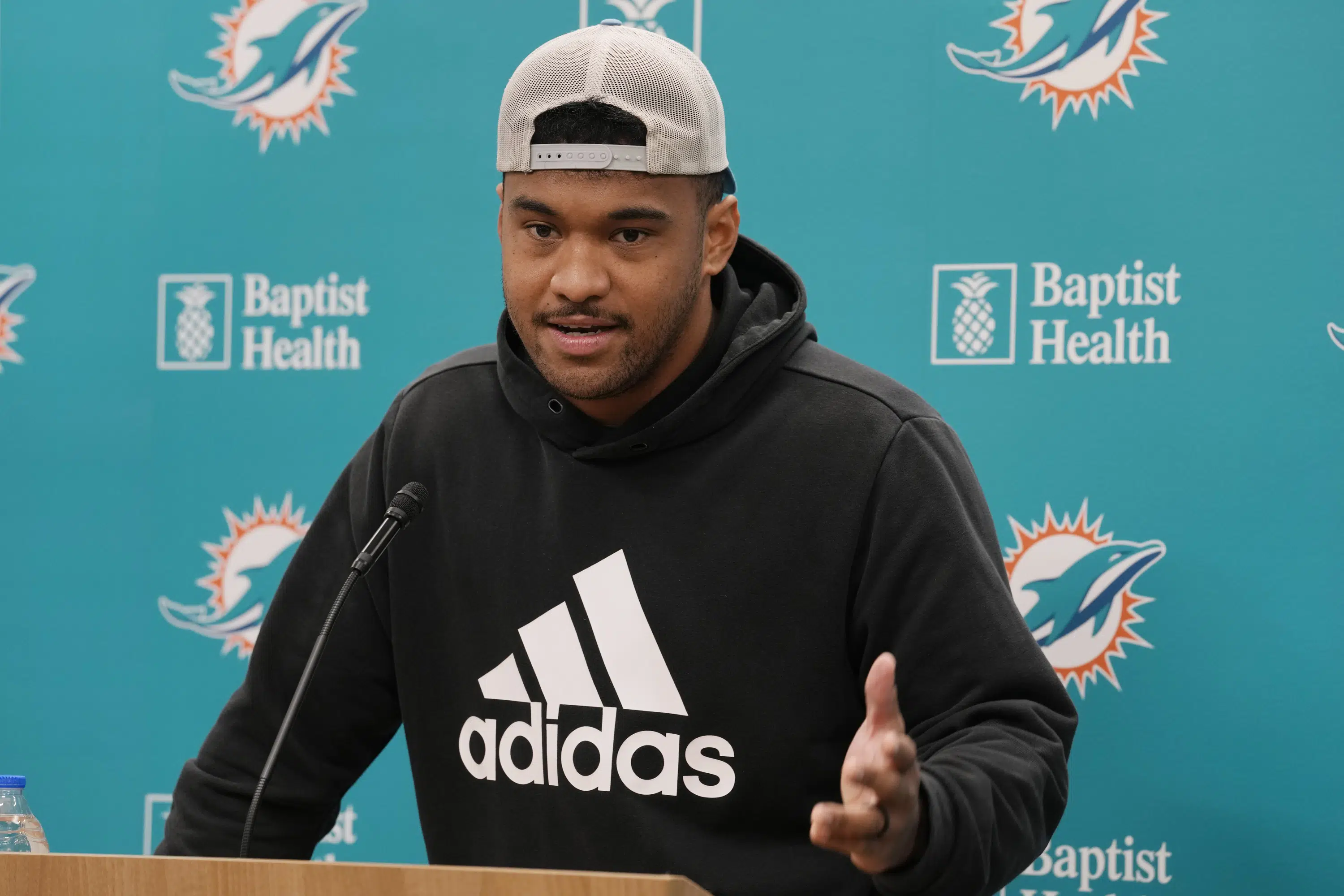 Dolphins’ Tagovailoa considered retirement after concussions