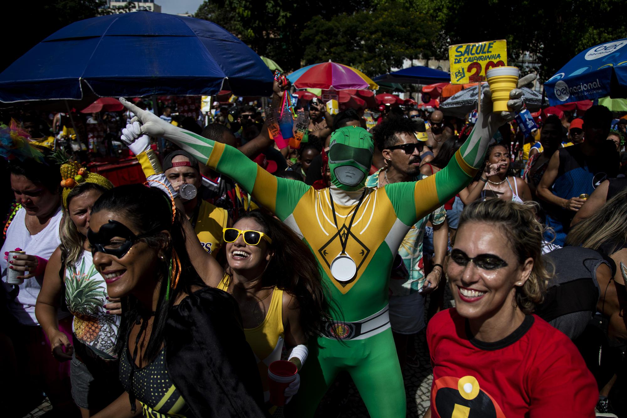 Rio’s carnival back in full force 🥳