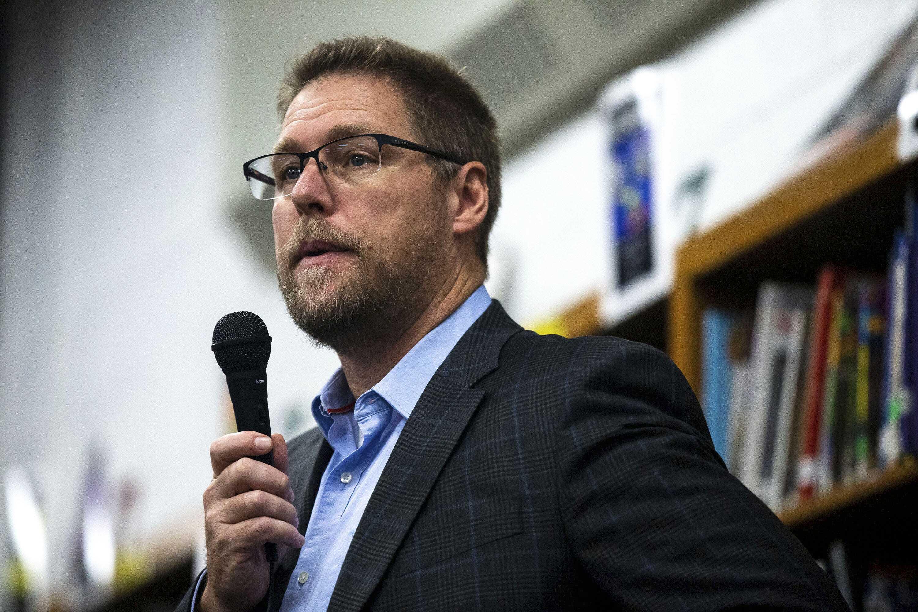 Reprimand letter ends Iowa superintendent's virus dispute AP News