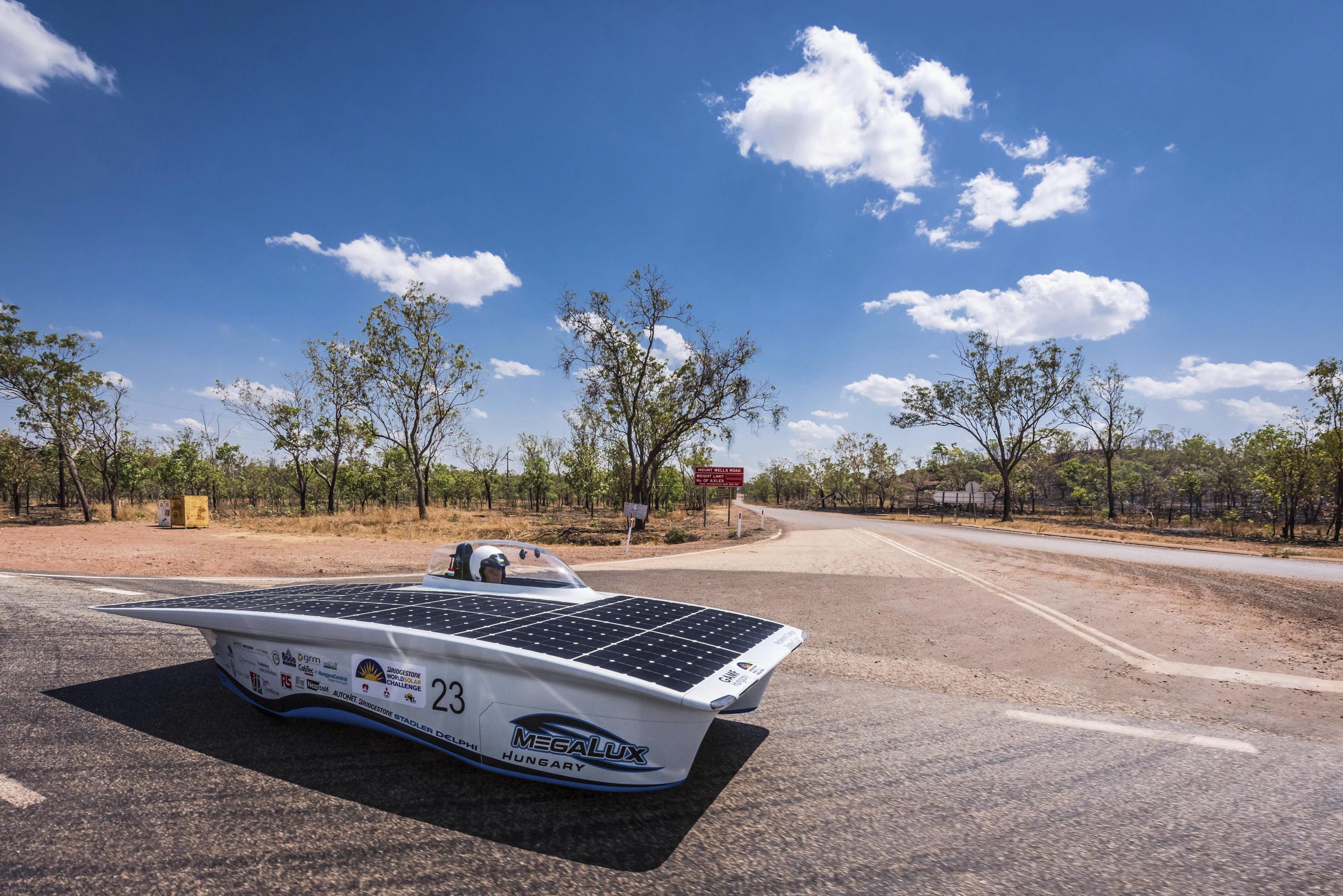 Australia prioritizes reducing emissions and cheaper EVs AP News