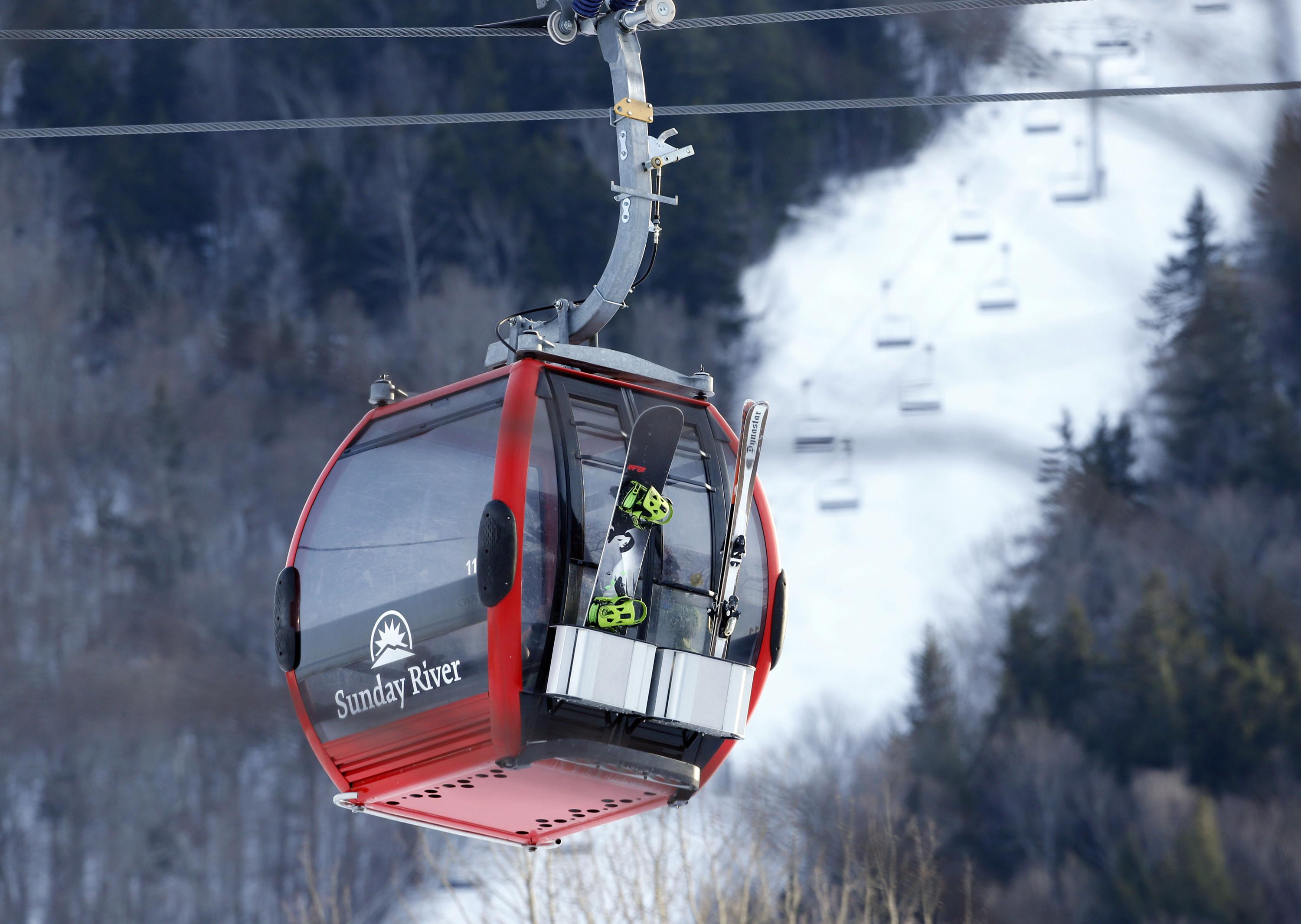 Sunday River ski lift mishap could've been worse AP News