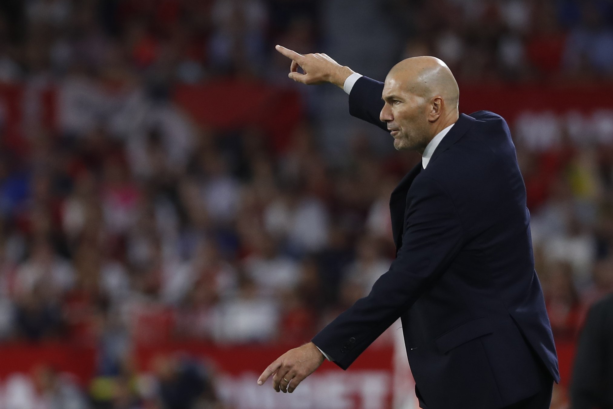 Zidane regresa a fórmula del éxito para Real Madrid AP News