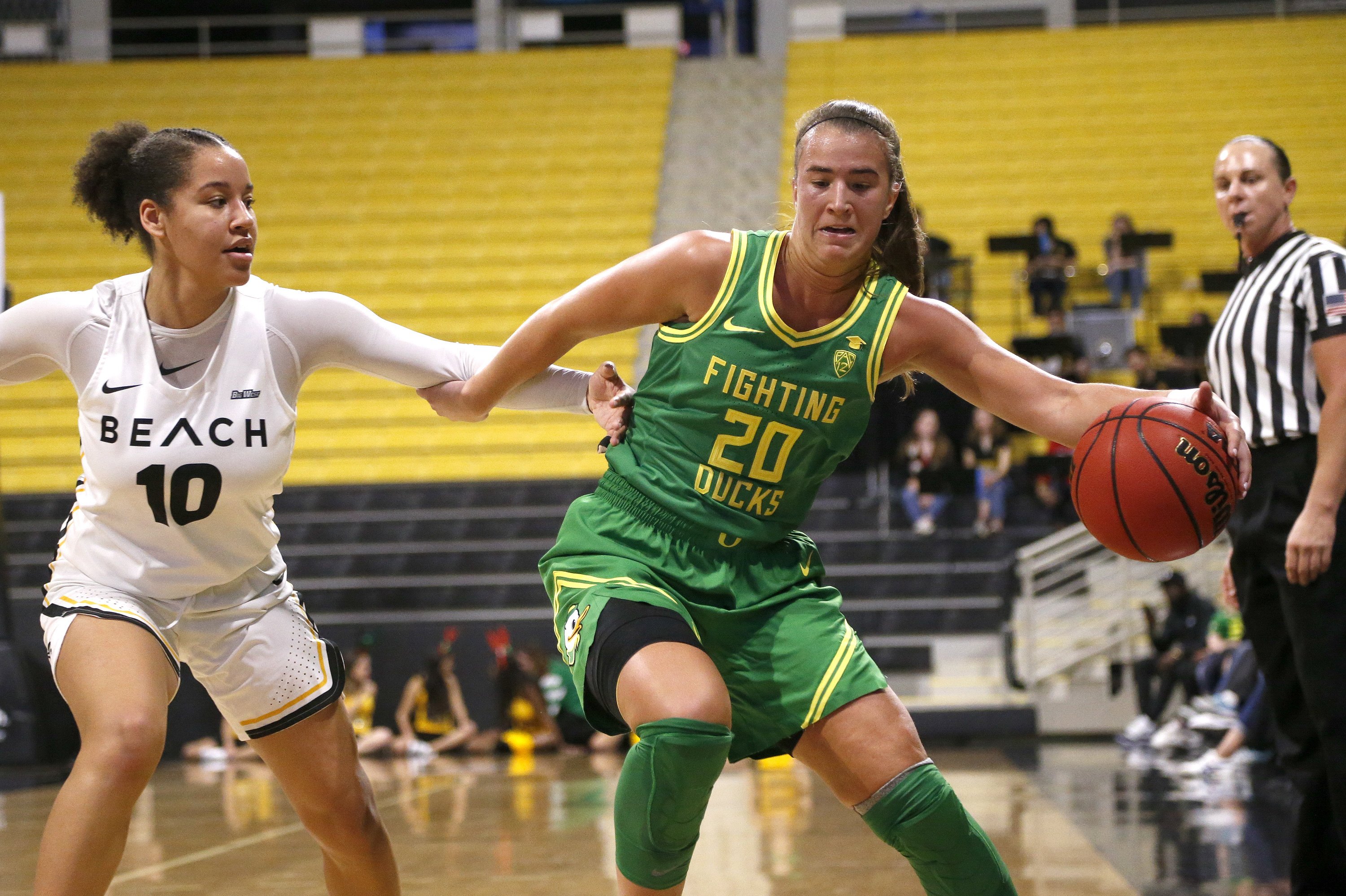 Ionescu Leads No 3 Oregon Past Lbsu With Kobe Courtside