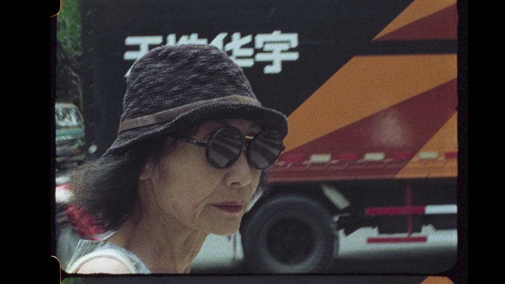 Christine Choy en una escena de "The Exiles" de Ben Klein y Violet Columbus que formó parte de la selección oficial del Festival de Cine de Sundance 2022. (Christine Choy./Sundance Institute via AP)