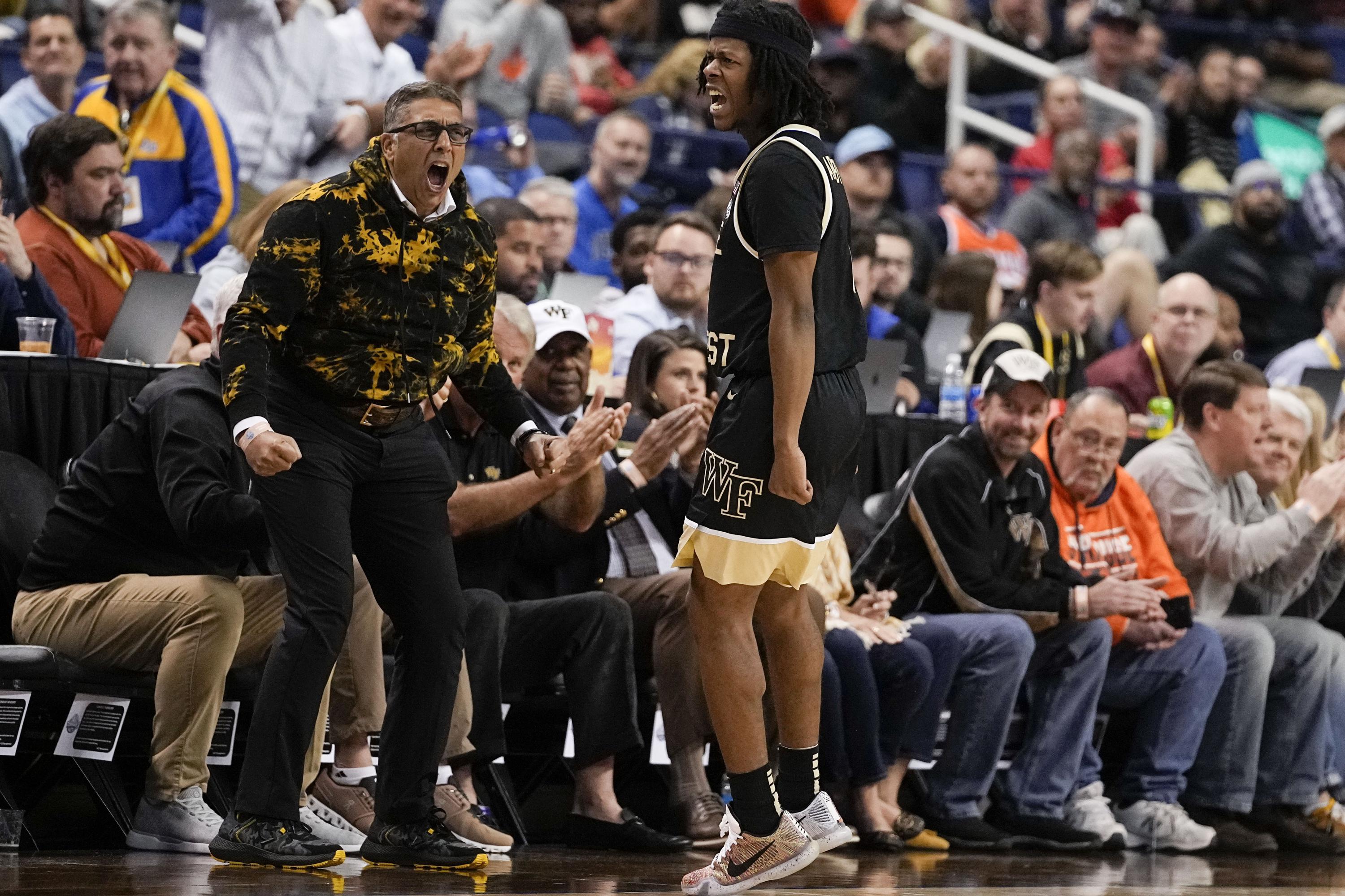 Wake Forest Buzzer Beater Defeats Orange, 77-74 - Syracuse University  Athletics