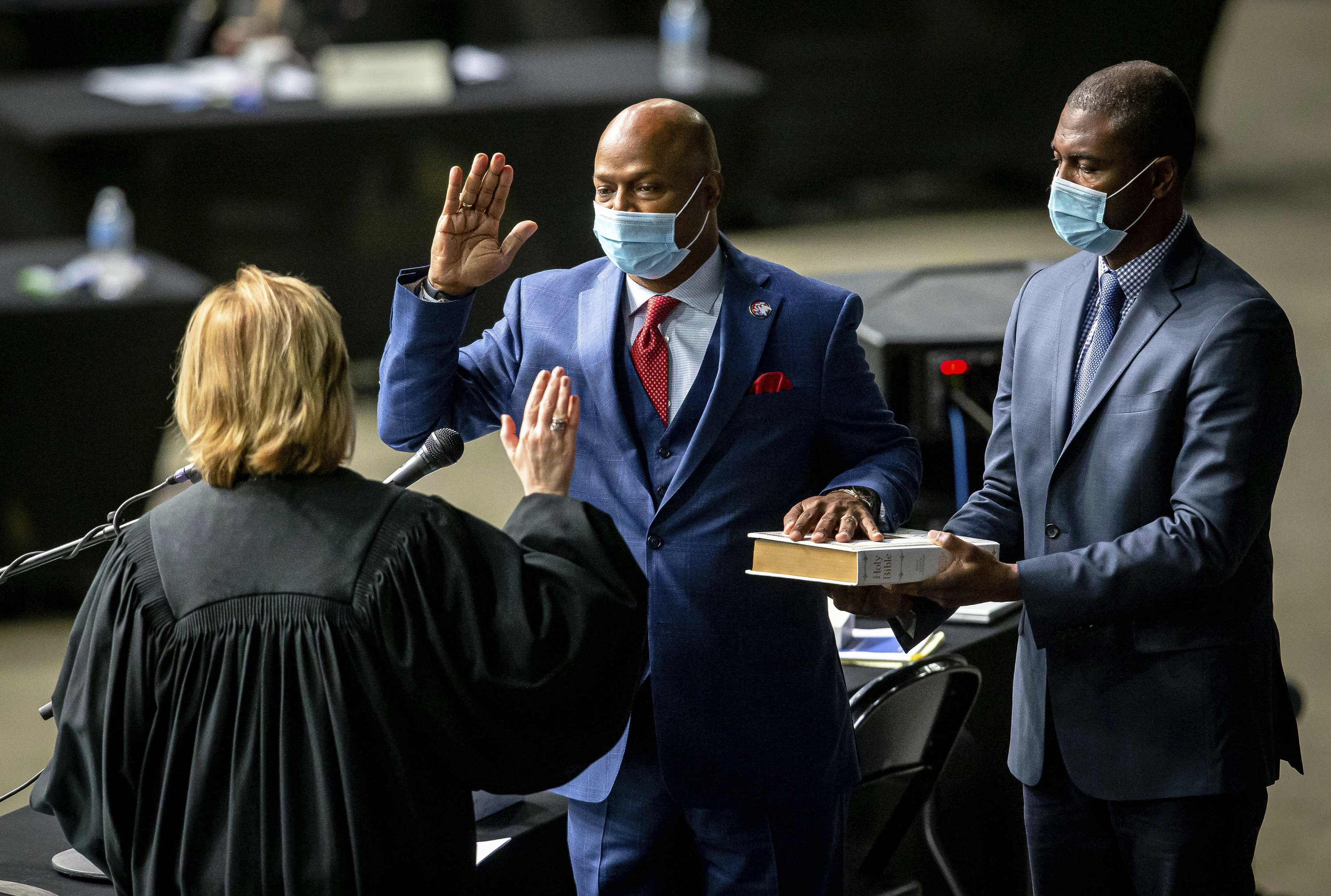 Illinois replaces longestserving legislative leader in US AP News