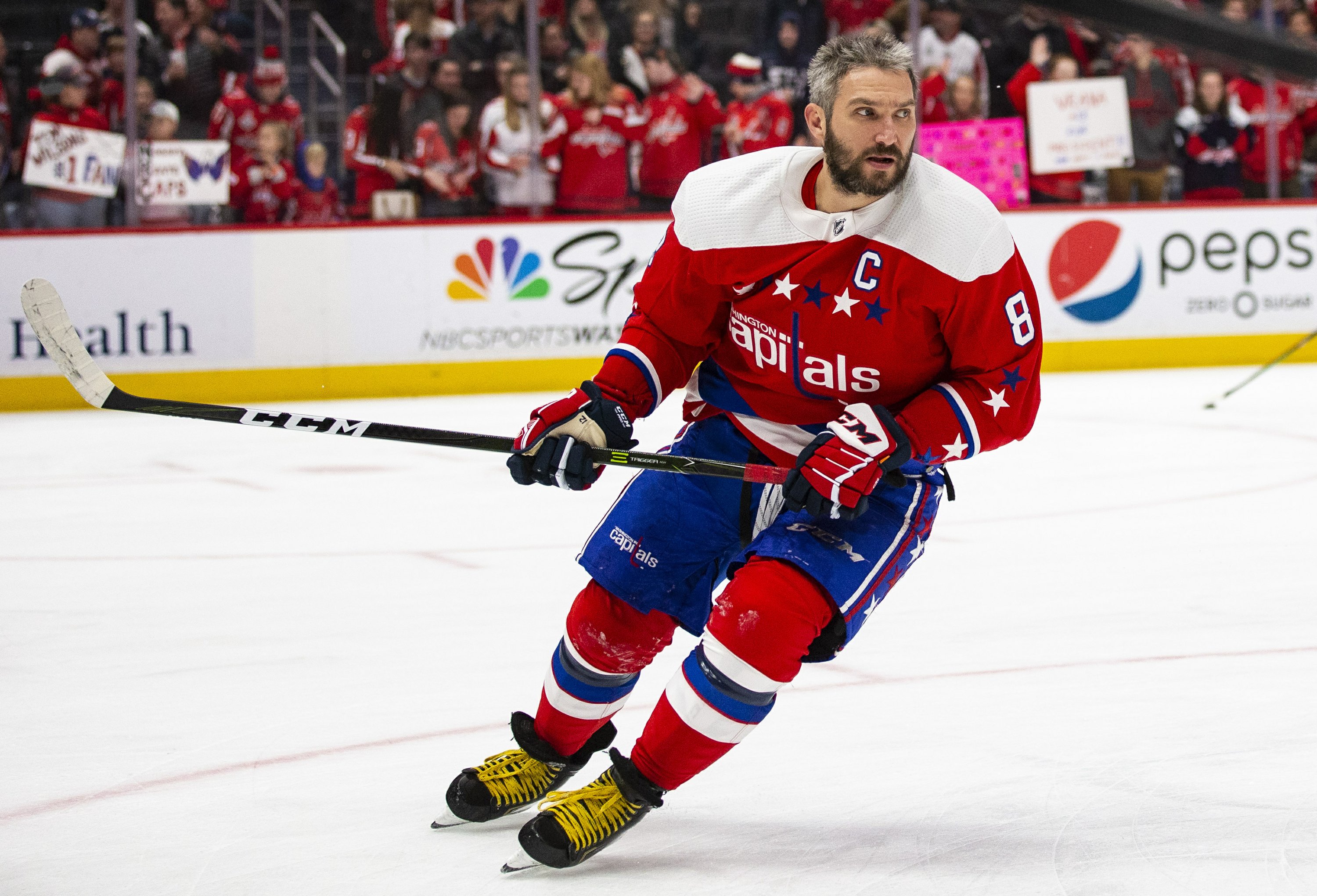 Ovechkin scores 3 times in Capitals' 5-2 win over Devils