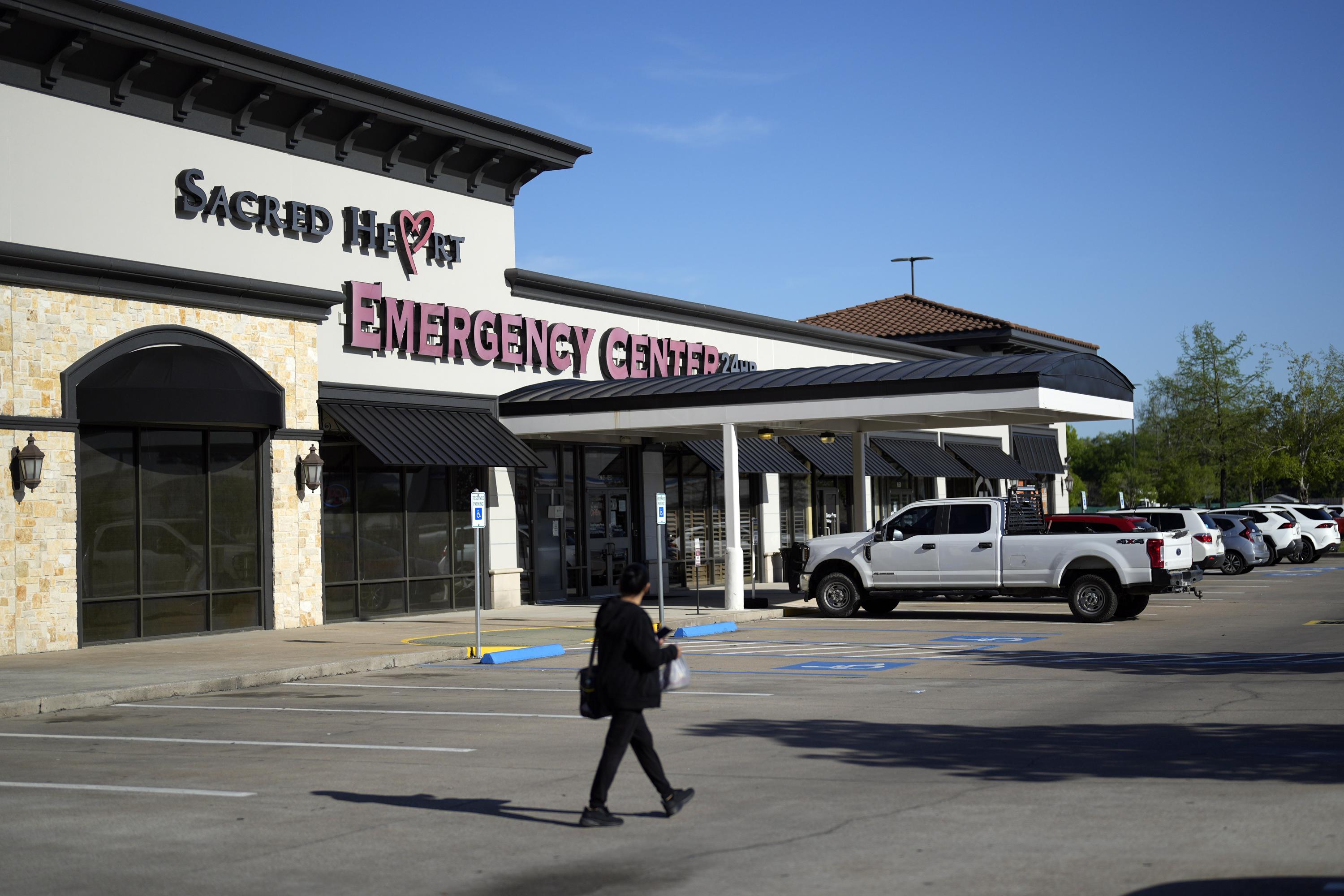 
                            Emergency rooms refused to treat pregnant women, leaving one to miscarry in a lobby restroom