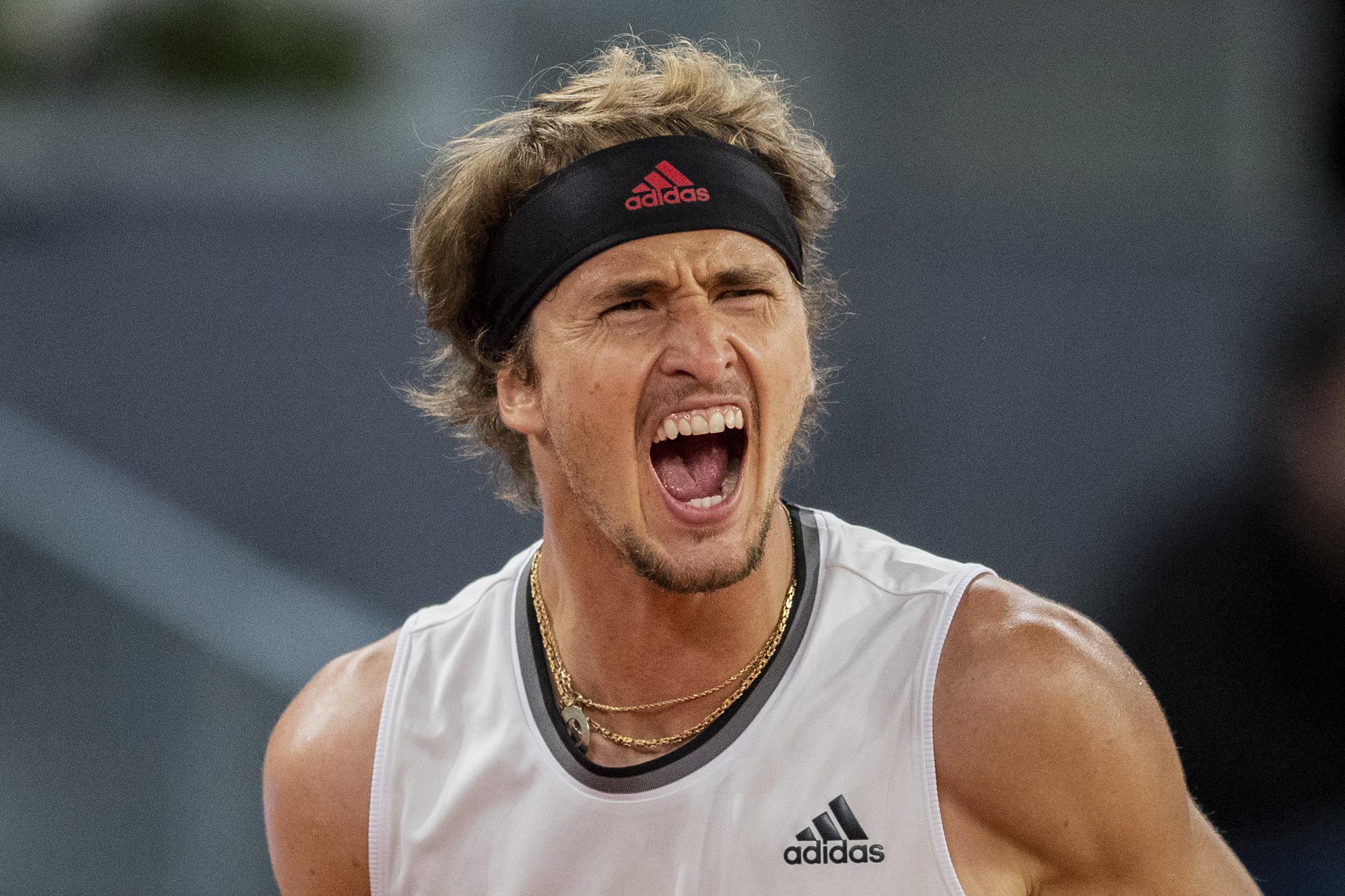 Zverev beats Berrettini to win his 2nd Madrid Open title - Vimarsana News