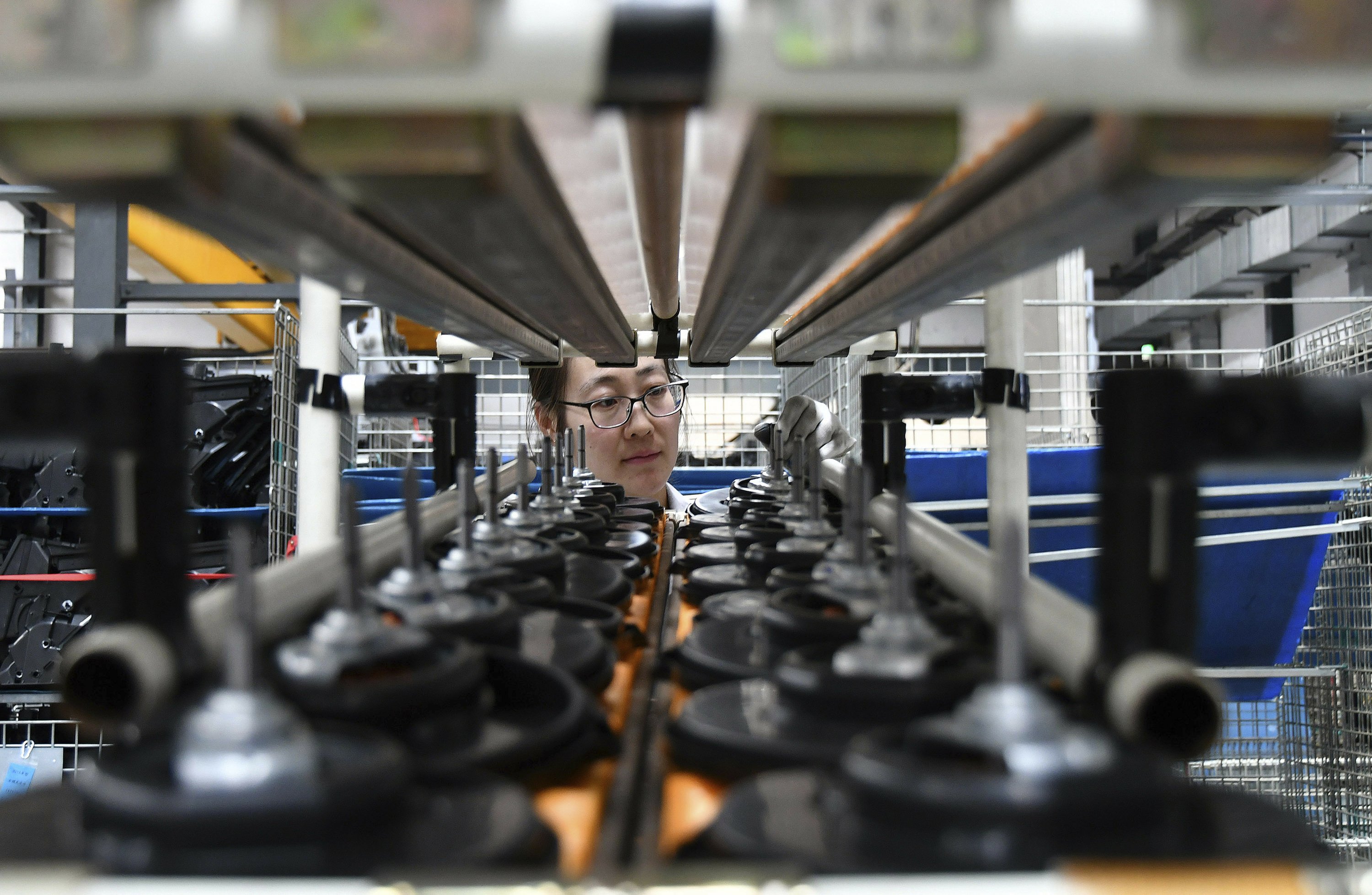 China factory activity improves in September amid trade war AP News