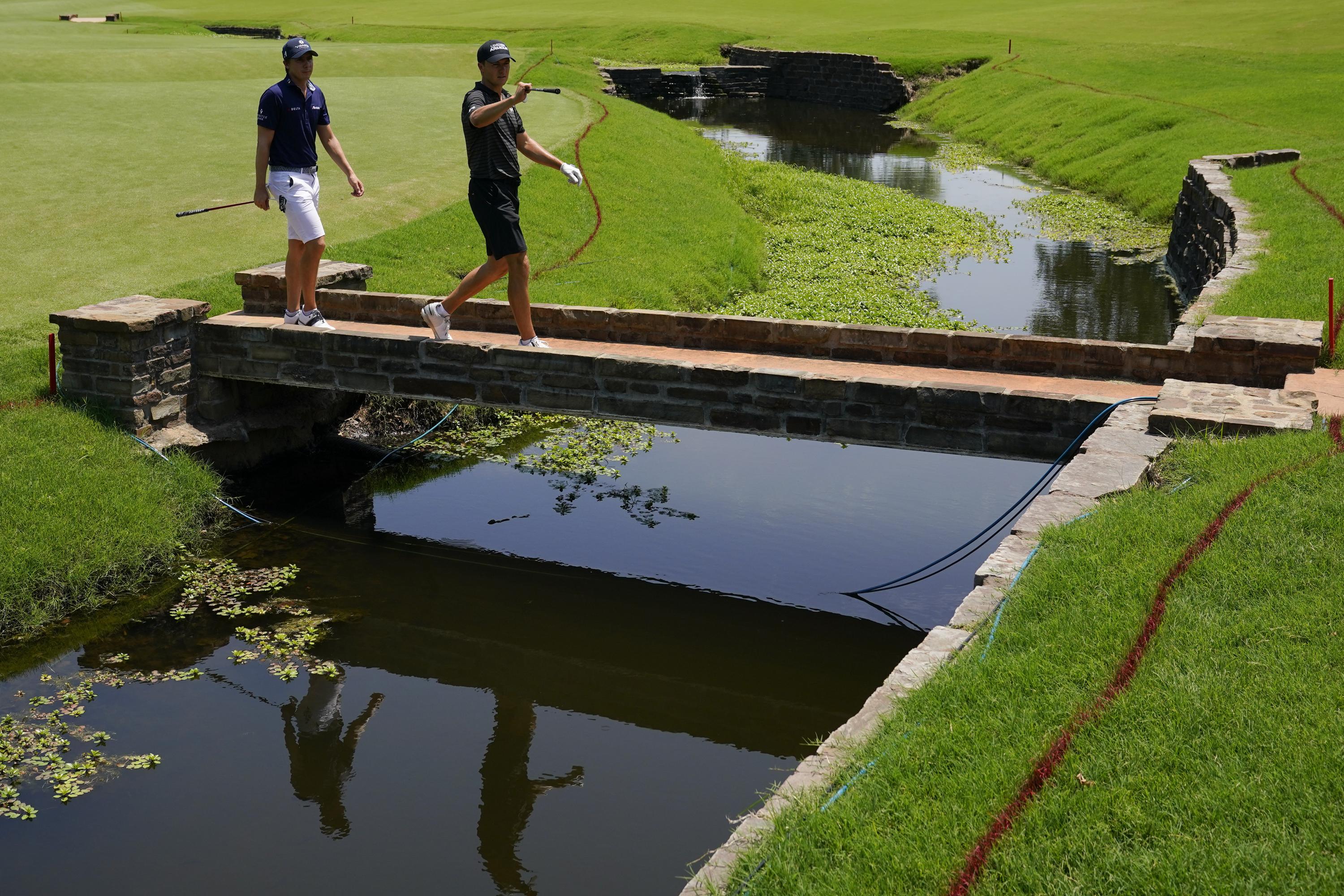 Voormalig PGA-kampioen Stockton heeft spijt van zijn aanwezigheid op het kampioenendiner