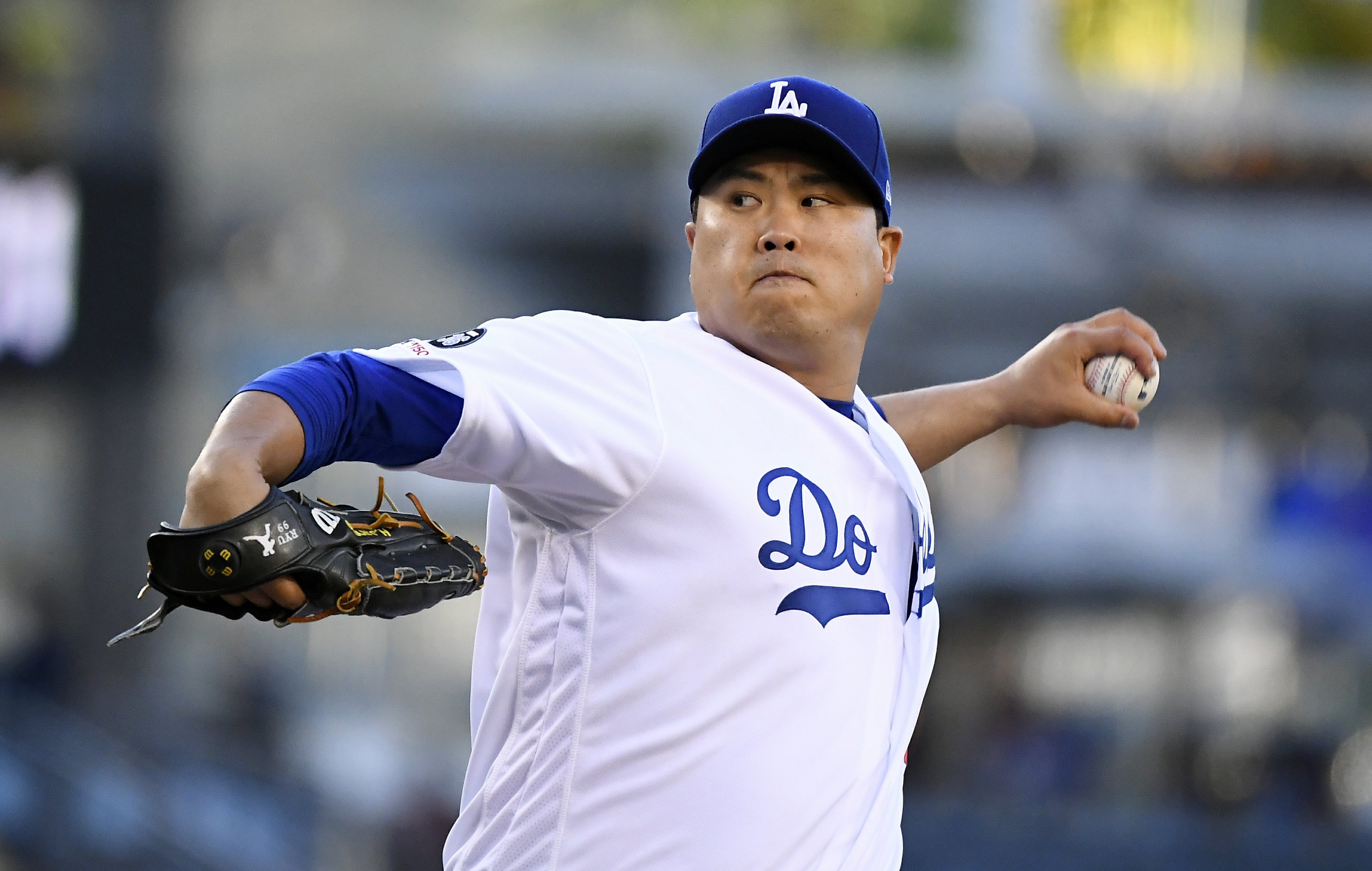 Ryu strong again as Dodgers get past Marlins 2-1 | AP News