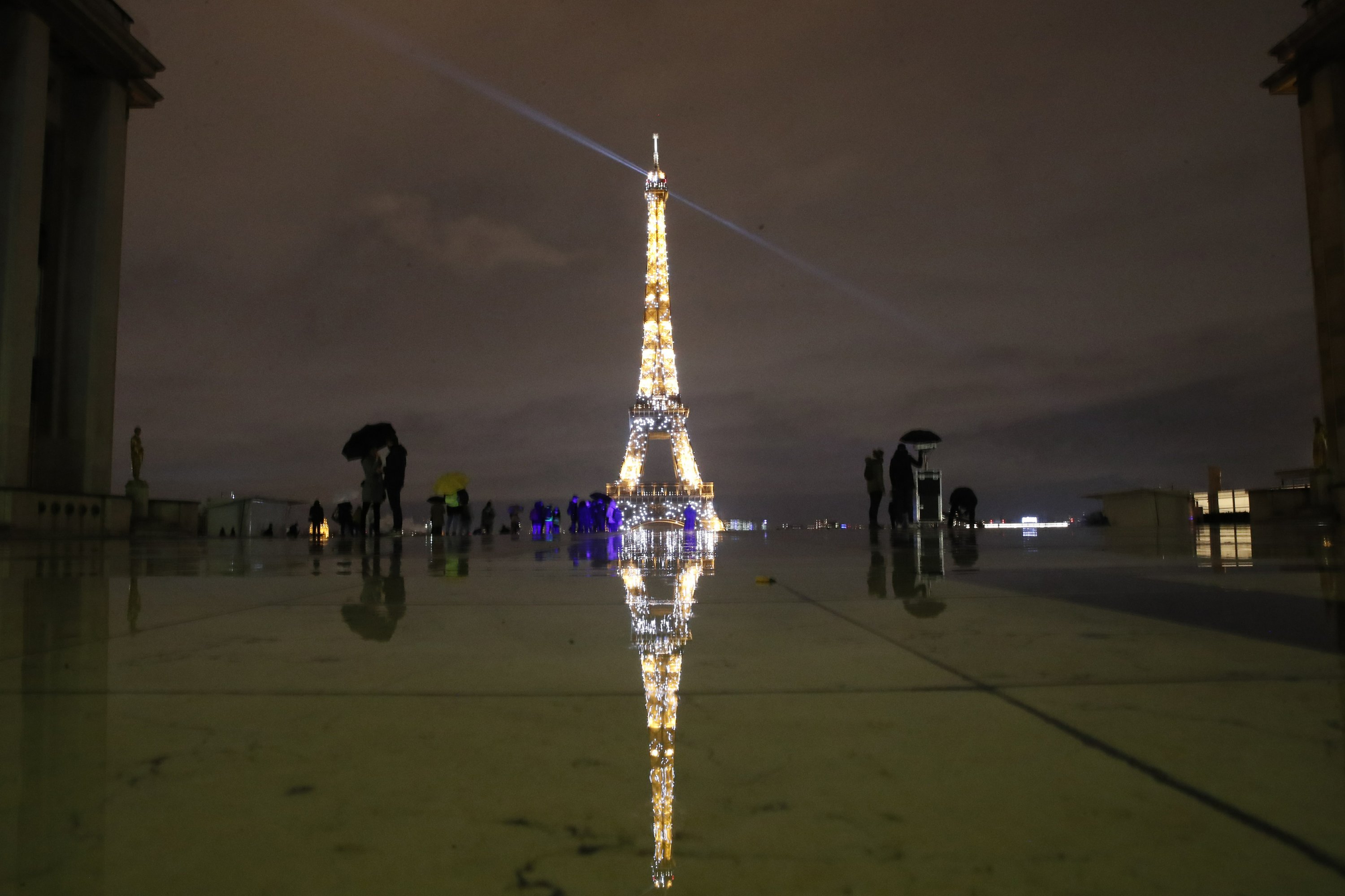 Les espoirs de la France sont grands alors que les États-Unis gèlent les tarifs sur la taxe technologique