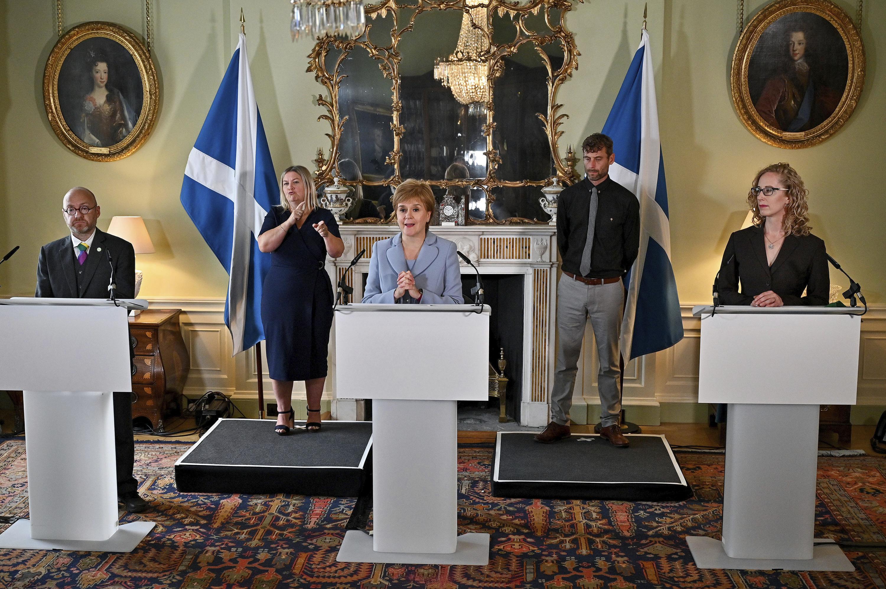 The Scottish Greens agree to support the pro-independence government