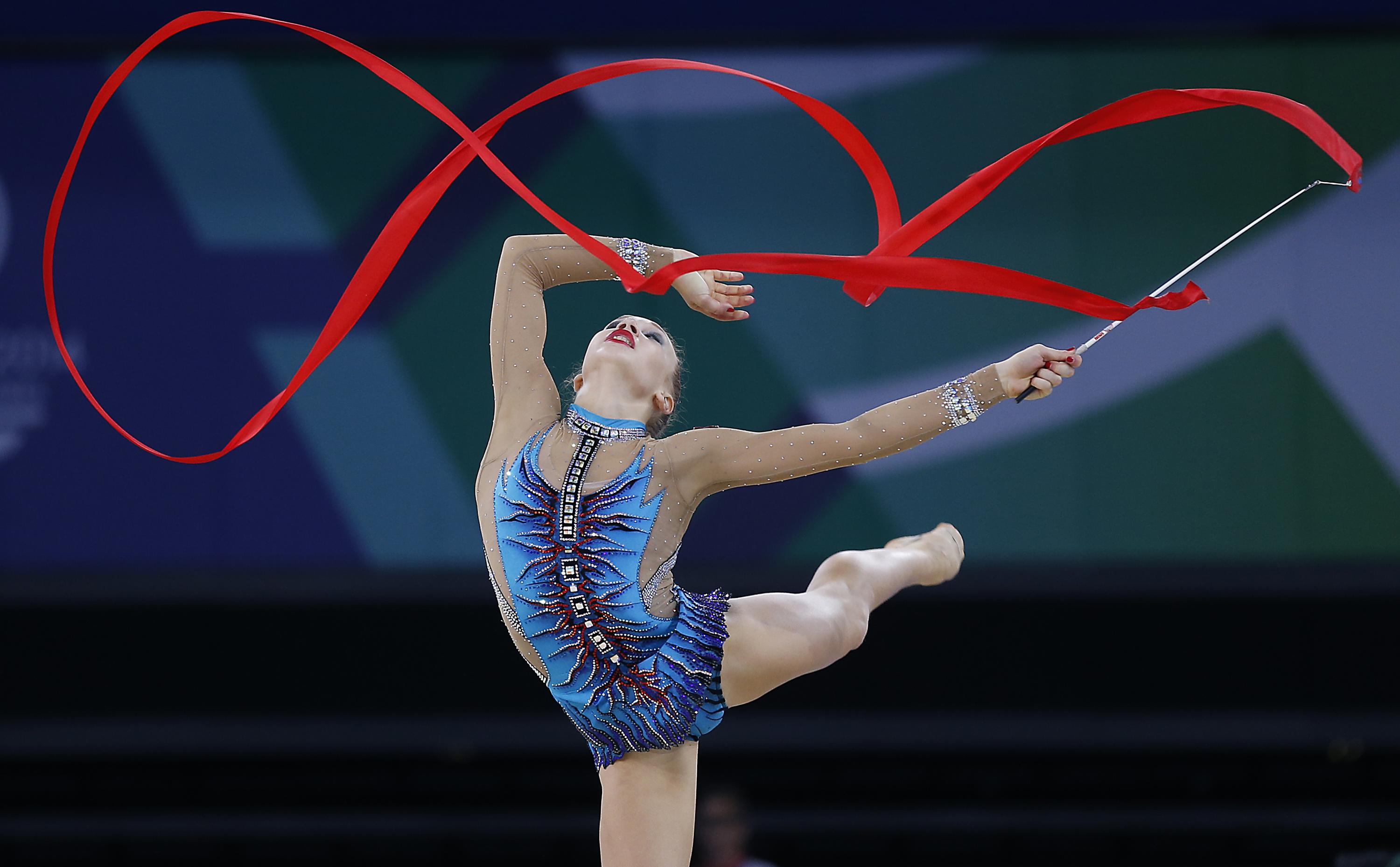 Canadian gymnast wins 5 Commonwealth Games golds AP News