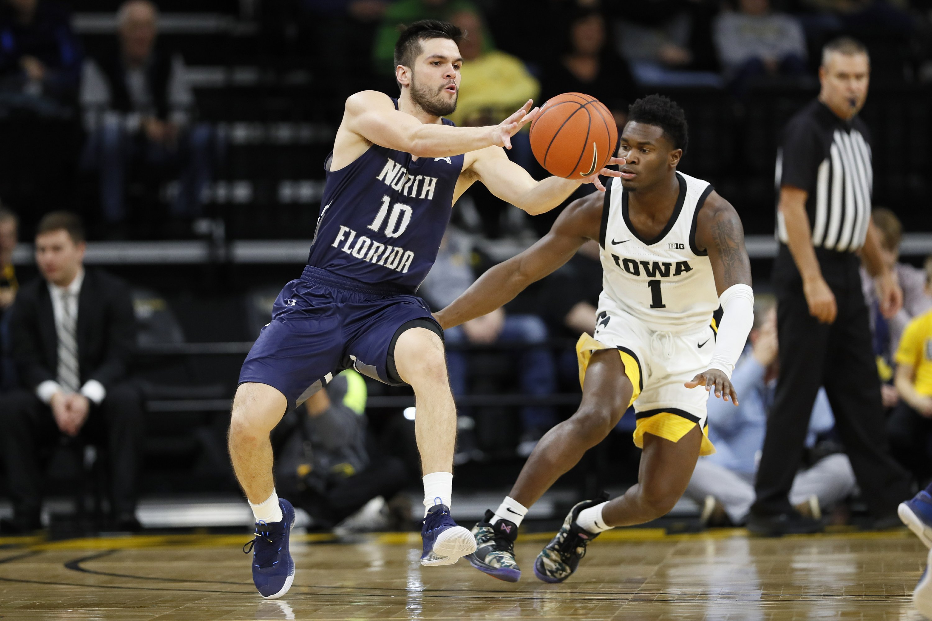 Garza leads Iowa in 83-68 win over North Florida