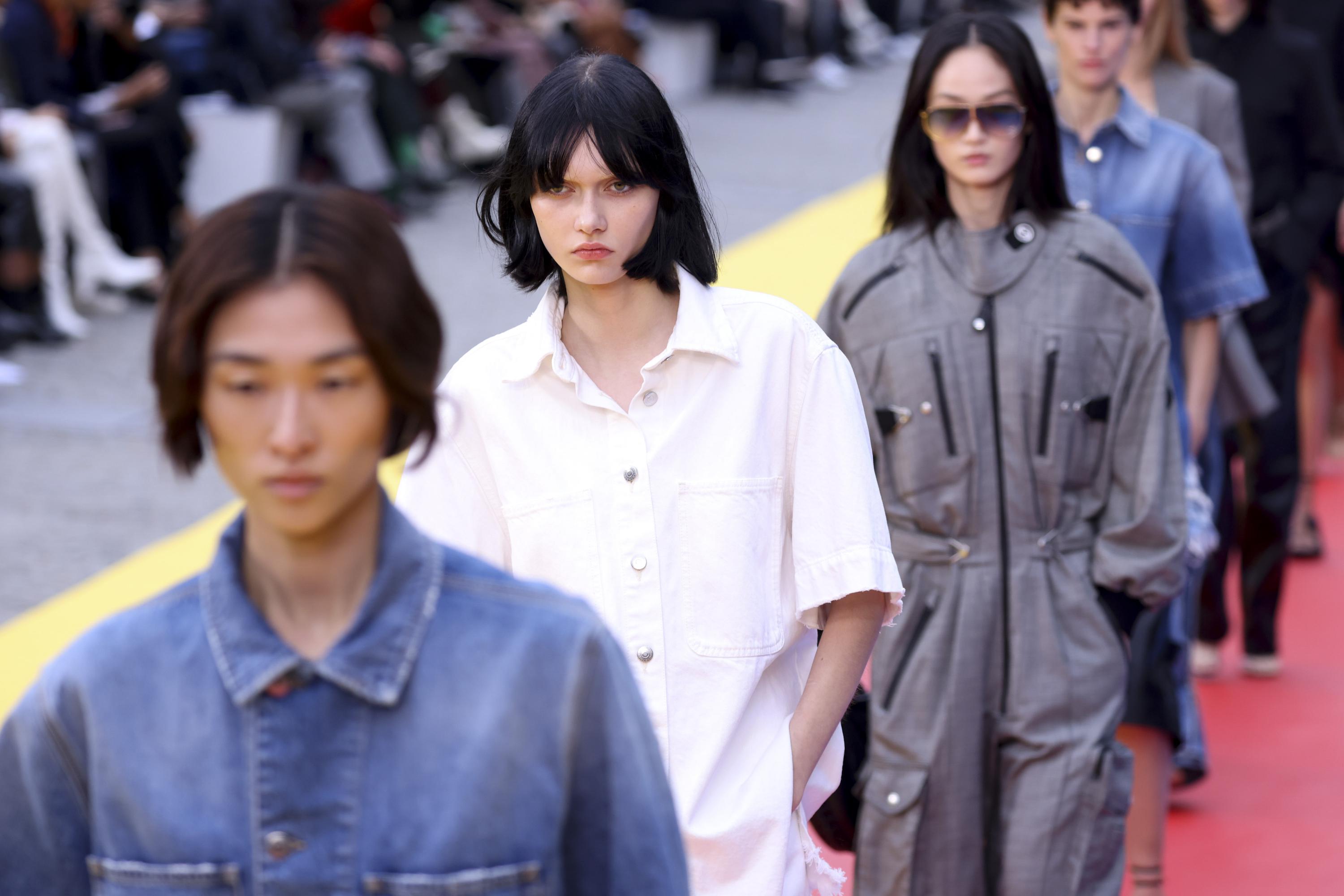 Stella McCartney dabbles in art at eco-pioneering Paris show - The Associated Press