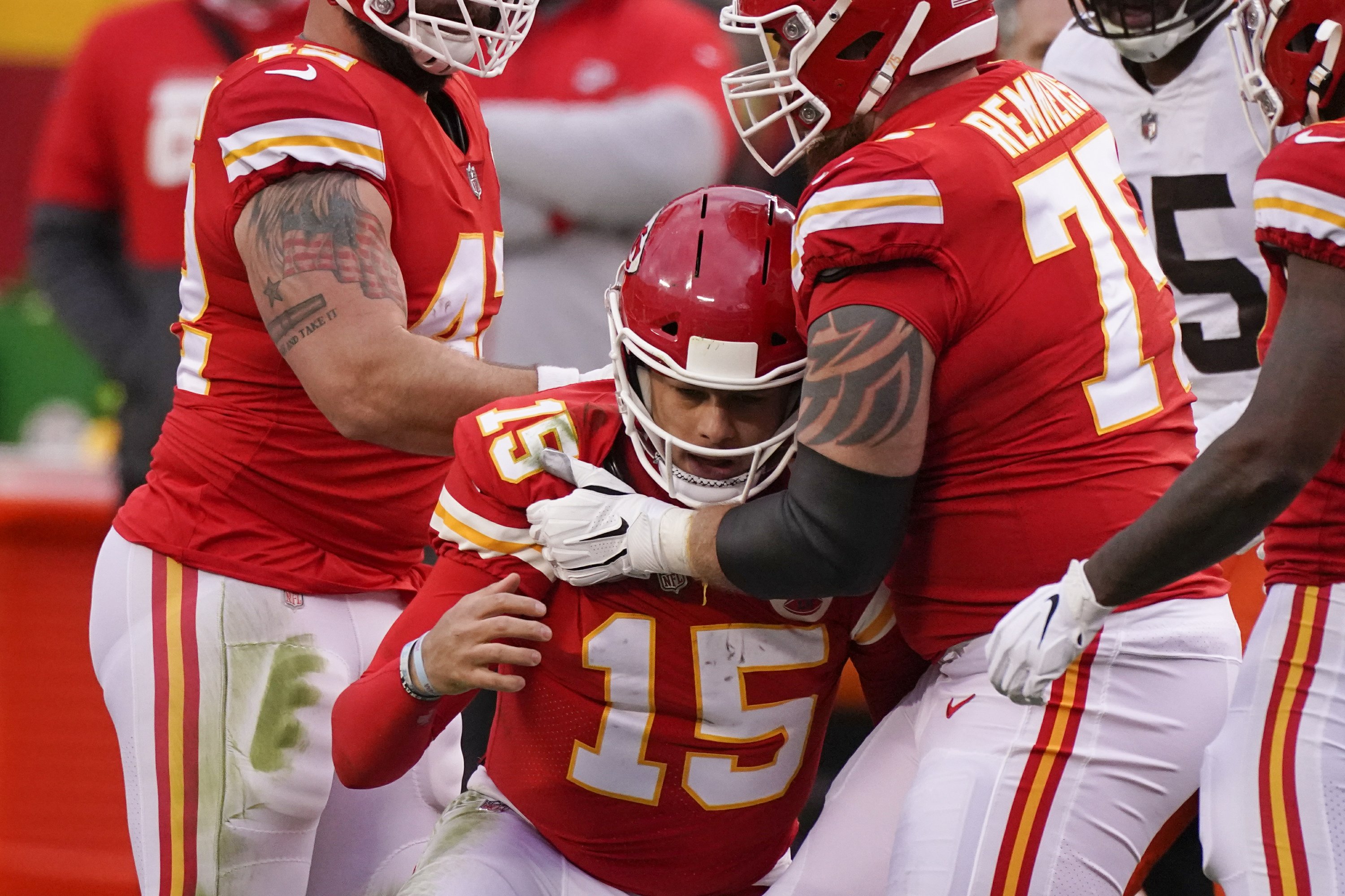 Chiefs Mahomes In Concussion Protocol After Playoff Win