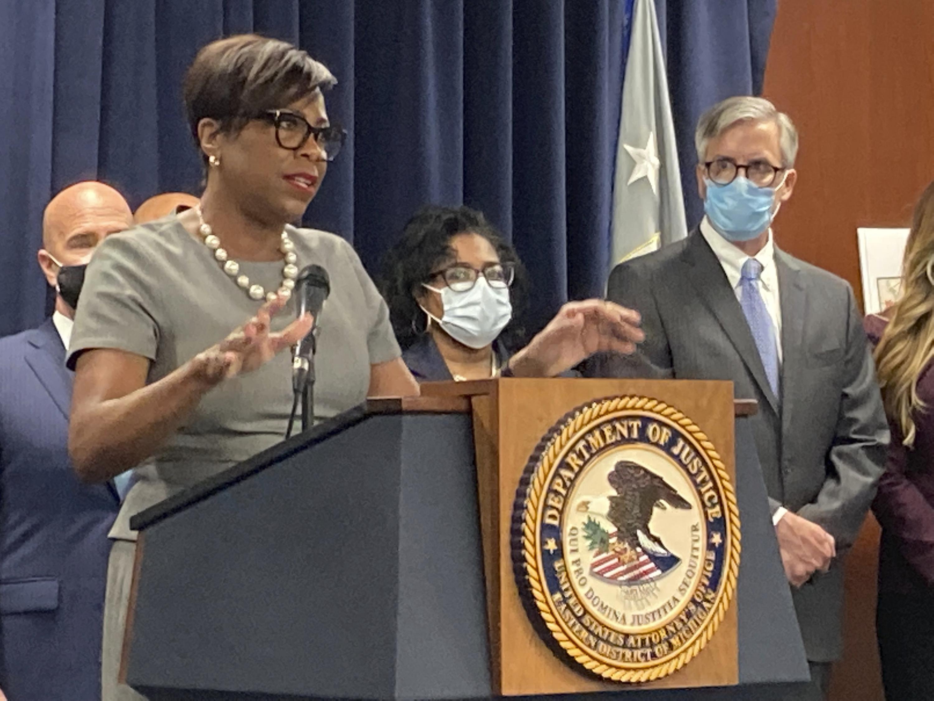 The Fed is cracking down on violence and guns in some parts of Detroit - Vimarsana News