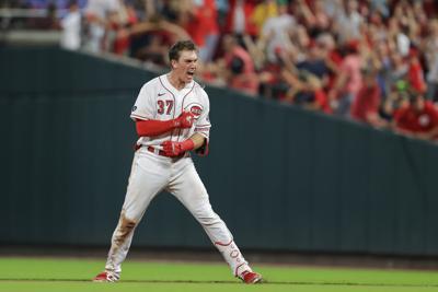 Farmer Stephenson Rally Reds Past Padres 5 4 In 9th Ap News