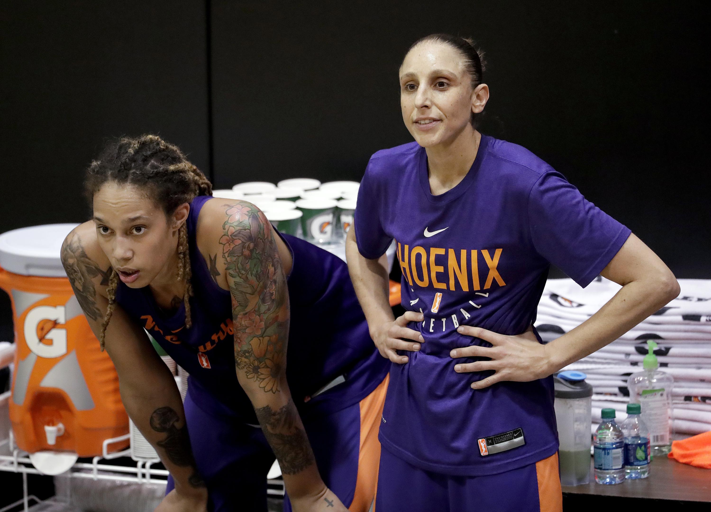 Griner S Ordeal In Russia Weighs On Minds Of Teammates Ap News