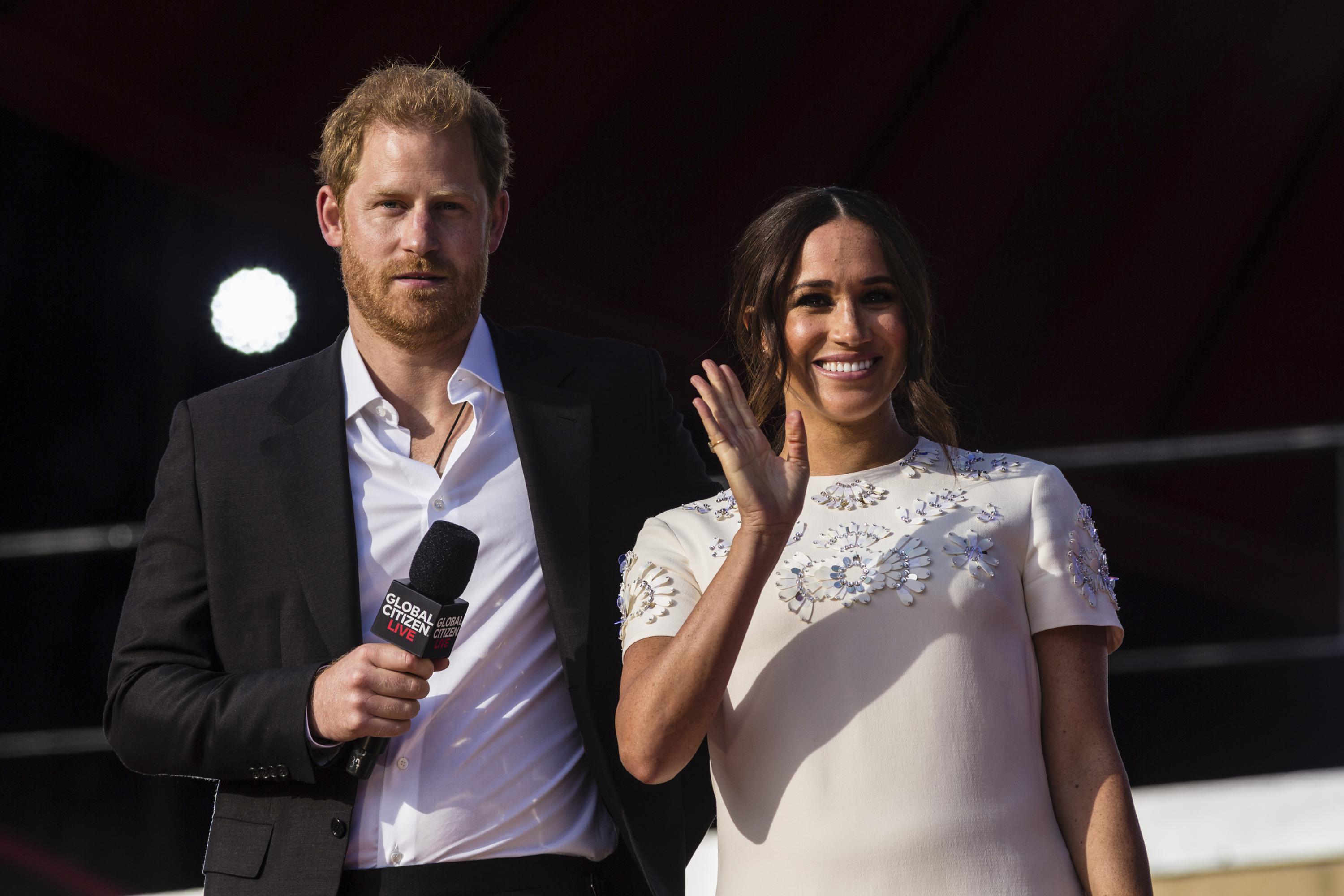 Prins Harry en Meghan bezoeken de concurrenten van Invictus Games