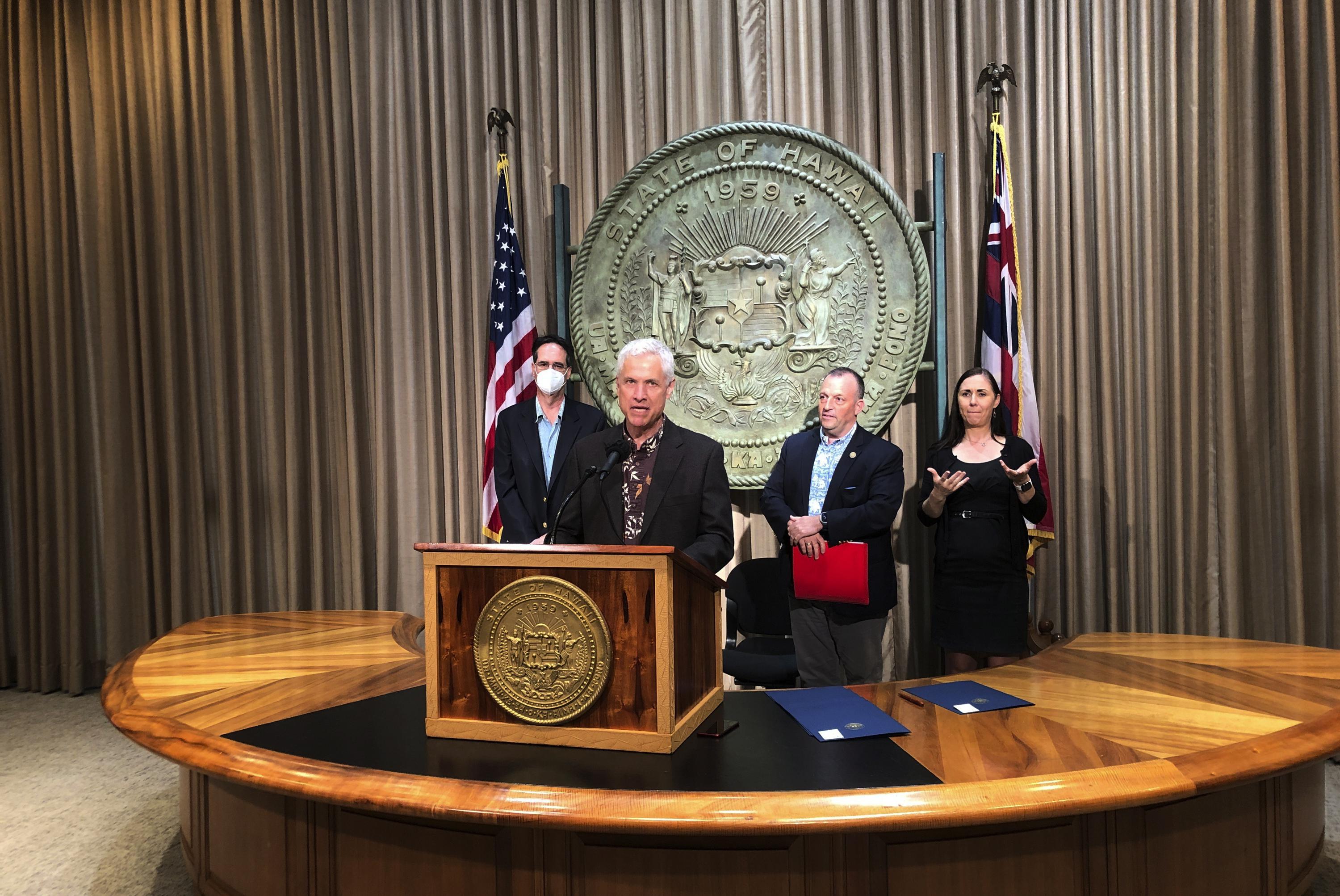Hawaii governor signs 7 government, ethics reform bills AP News