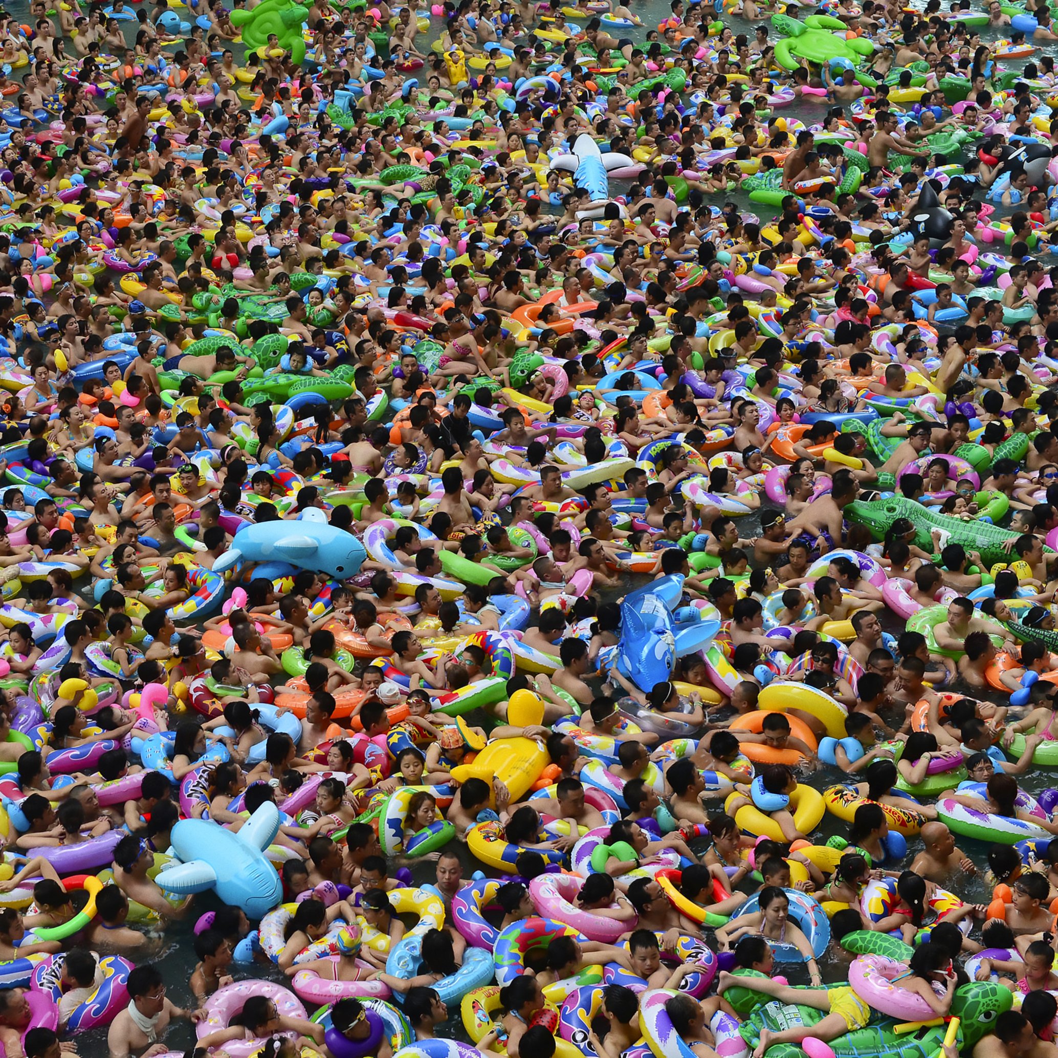 Review Elbow's powerful new album a reflection of its time AP News