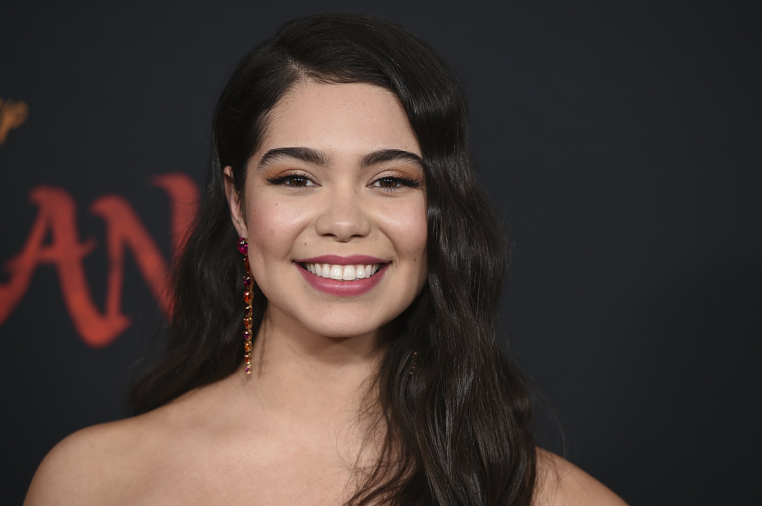 Moana S Voice Auliʻi Cravalho Takes The Next Step